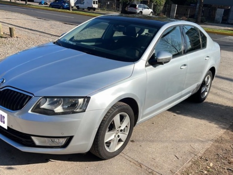 SKODA OCTAVIA TDI 1.6 AT 2014 A toda prueba - NC AUTOS