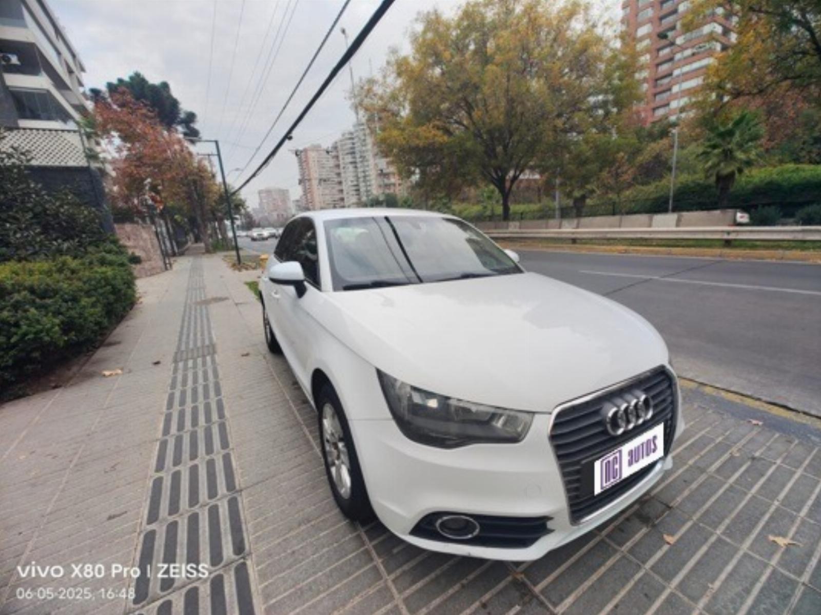 AUDI A1 1.4 TFSI S-Tronic Attraction 2013 Excelente Oportunidad - NC AUTOS
