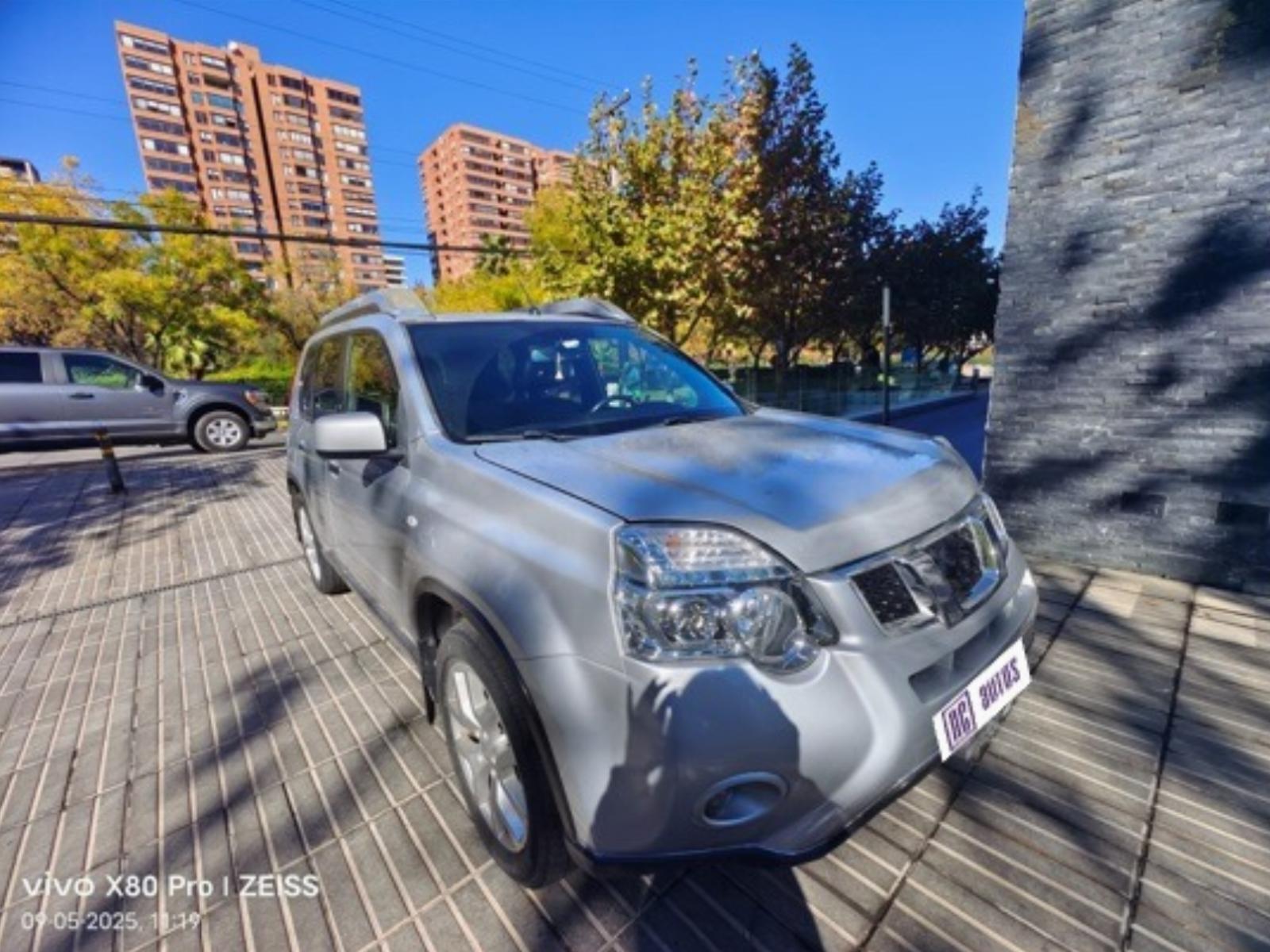 NISSAN X-TRAIL 2013 Excelente Oportunidad - FULL MOTOR