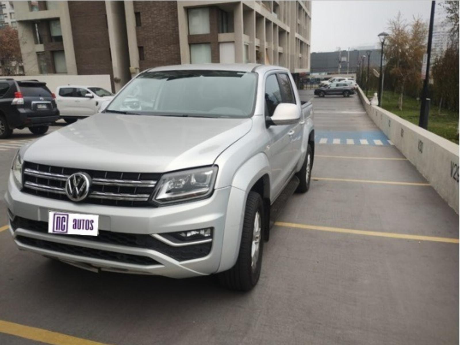 VOLKSWAGEN AMAROK 2.0 TDI Highline Auto 4WD 2019 Excelente Oportunidad - FULL MOTOR