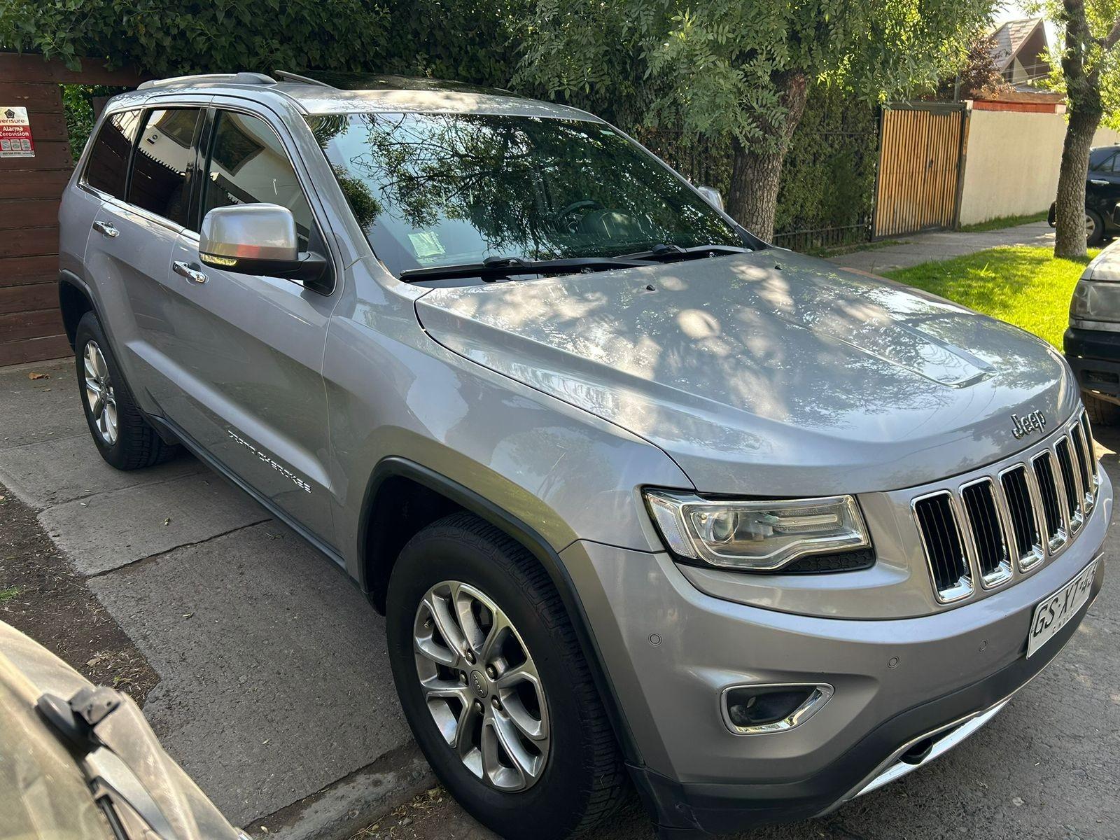 JEEP GRAND CHEROKEE LIMITED 3.6 AUTO 2014 Impecable - FULL MOTOR