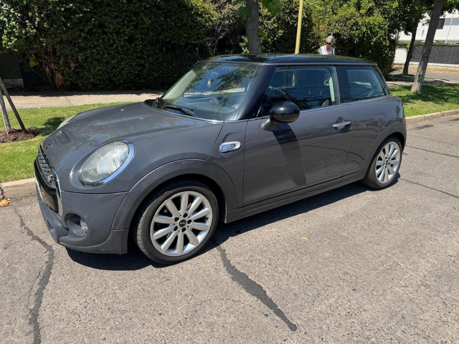 MINI COOPER S HB 2.0 Aut 2015 Excelente Oportunidad - FULL MOTOR