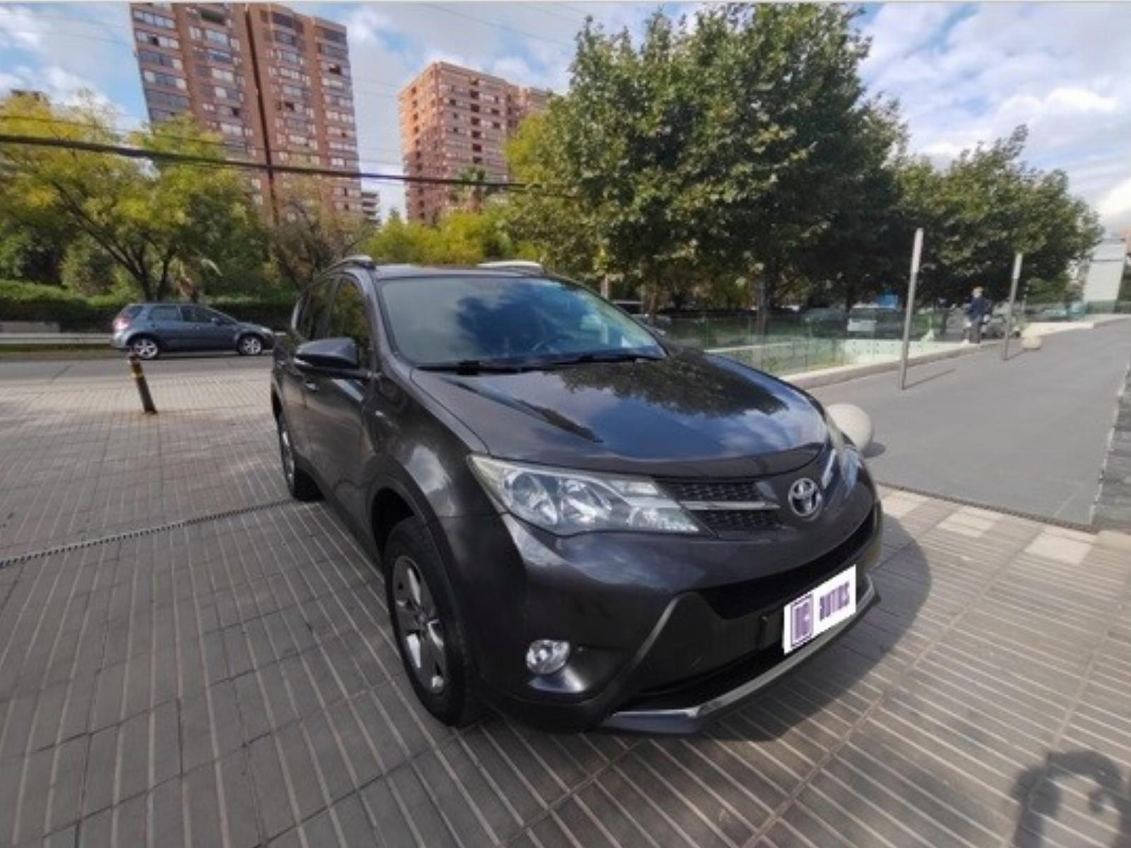TOYOTA RAV 4 2.5 Super Lujo Auto 2015 Excelente Oportunidad - FULL MOTOR