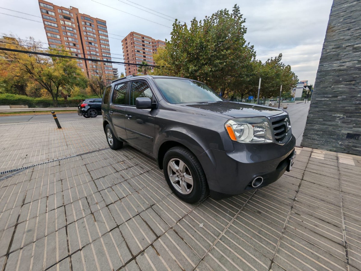 HONDA PILOT EX AT 2015 Impecable - FULL MOTOR