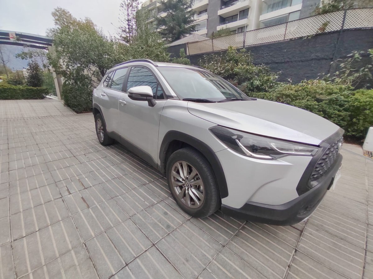 TOYOTA COROLLA CROSS 2.0 XEI 4X2 CVT AT 5P 2022 Excelente Oportunidad - FULL MOTOR
