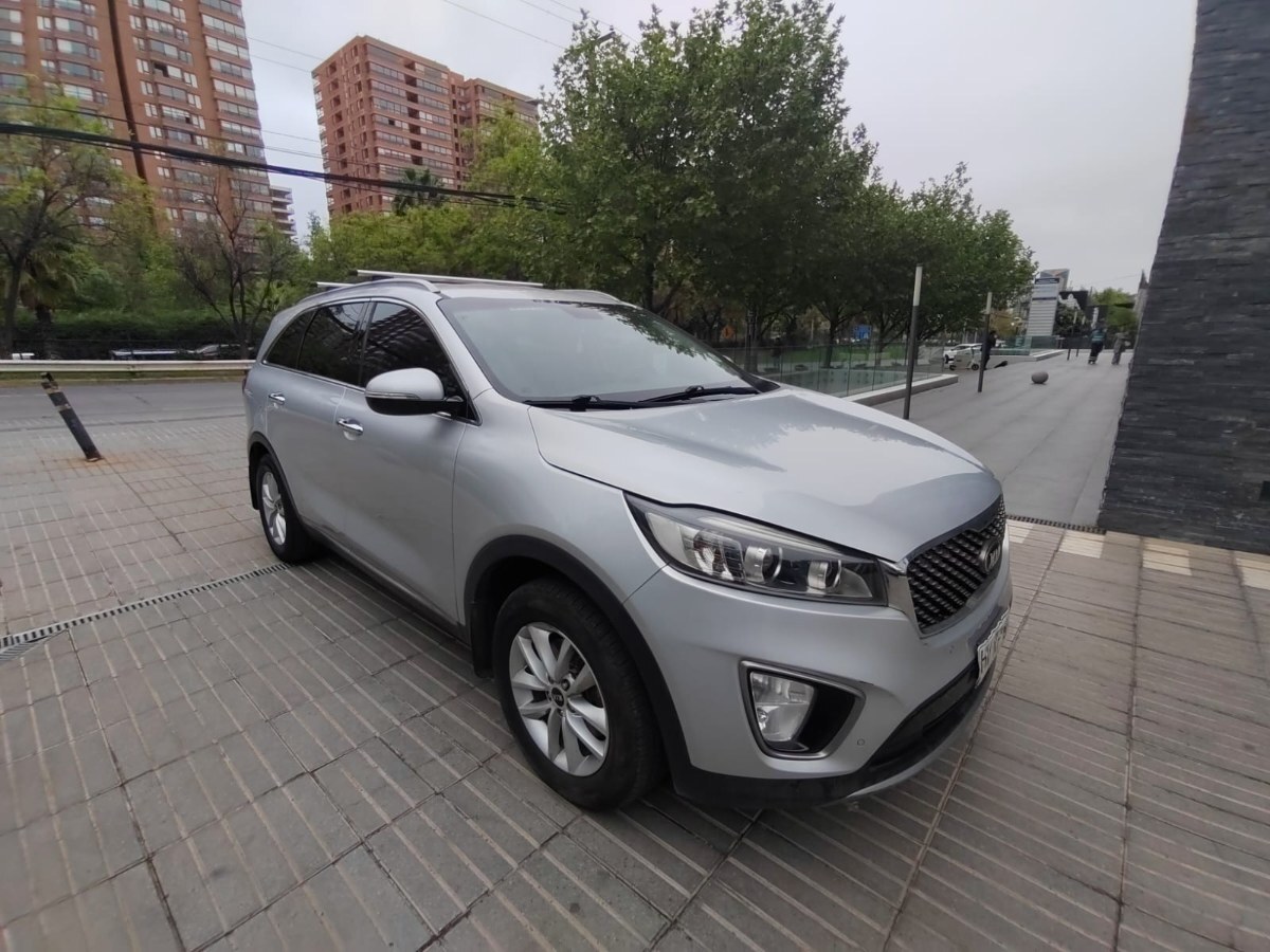 KIA SORENTO 2.2 EX DIESEL 4X2 AT 5P 2016 Excelente Oportunidad - FULL MOTOR