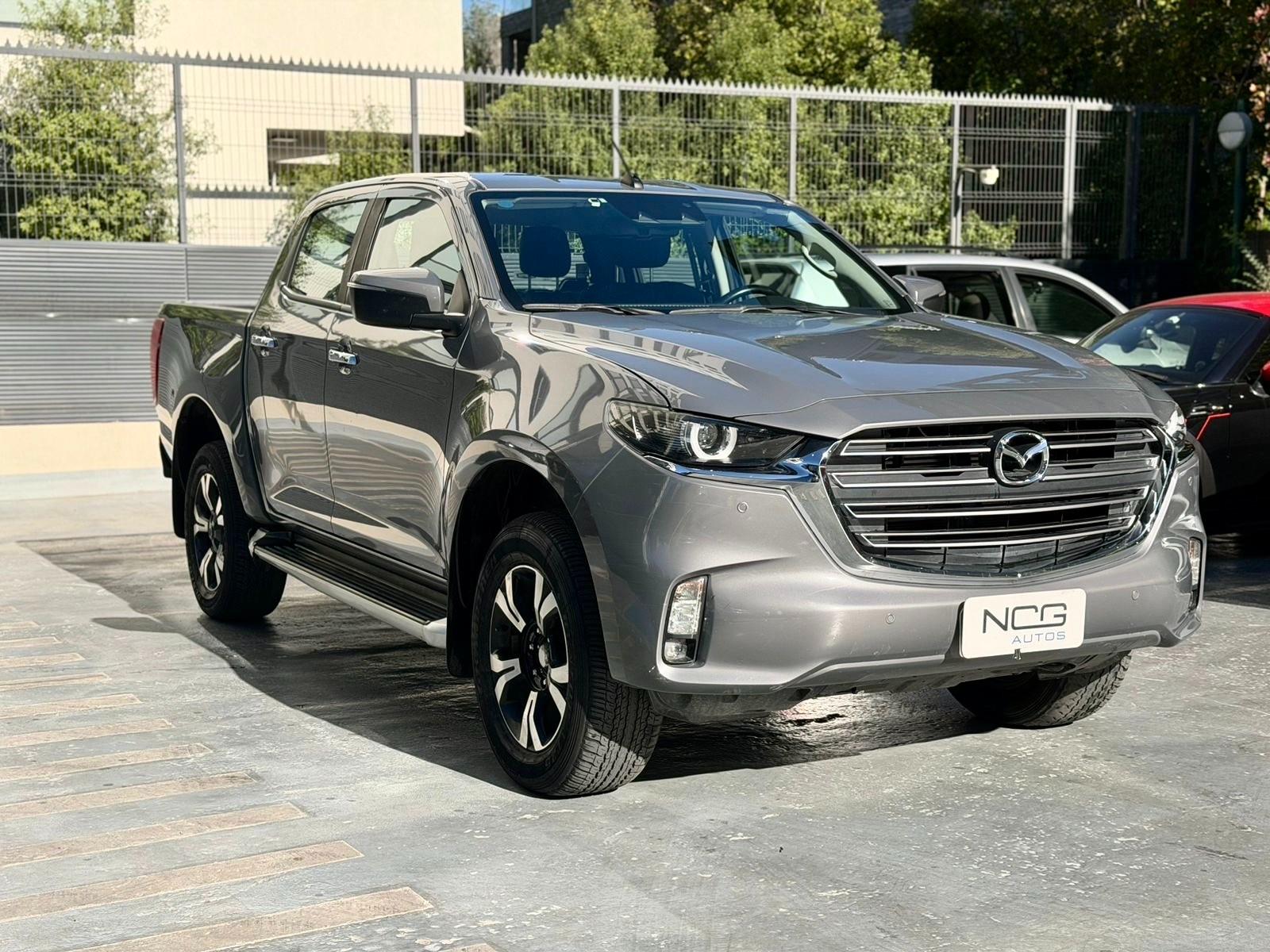 MAZDA BT-50 HIGH 3.0 DIESEL 4x4 2023 MANTENIMIENTO AL DÍA - FULL MOTOR