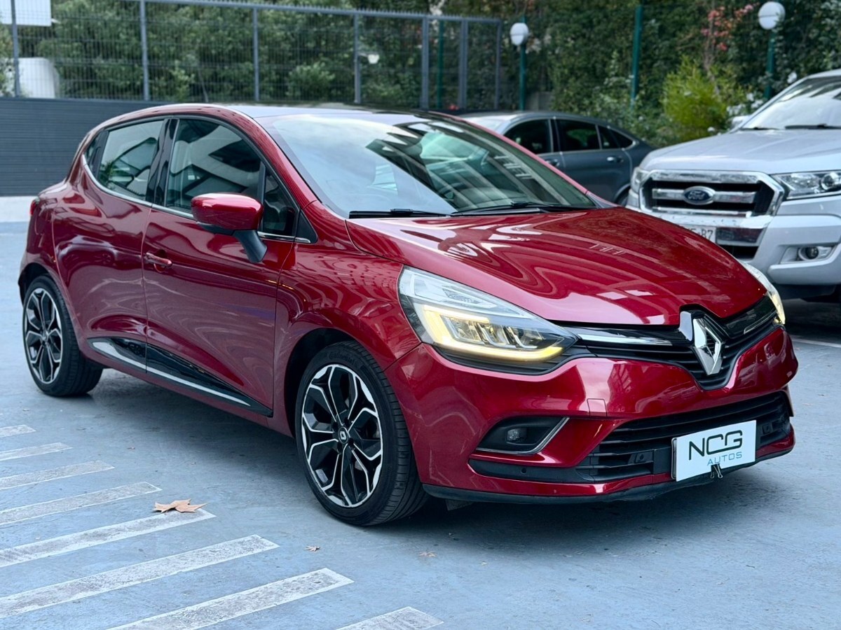 RENAULT CLIO DYNAMIQUE 0.9 MT 2017 ÚNICO DUEÑO - FULL MOTOR