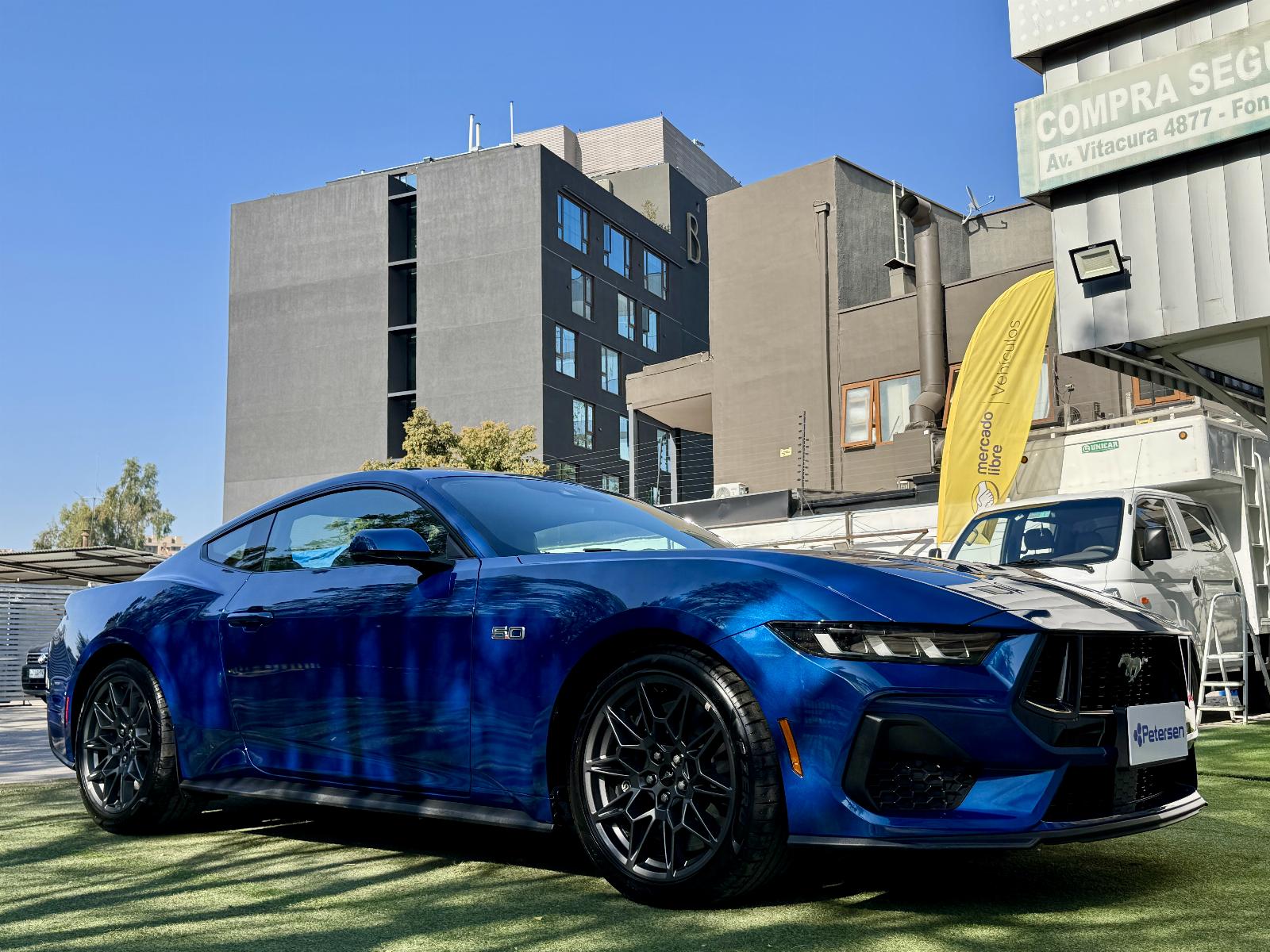 FORD MUSTANG COUPE GT  5.0L AT 2025 UNICO DUEÑO - 