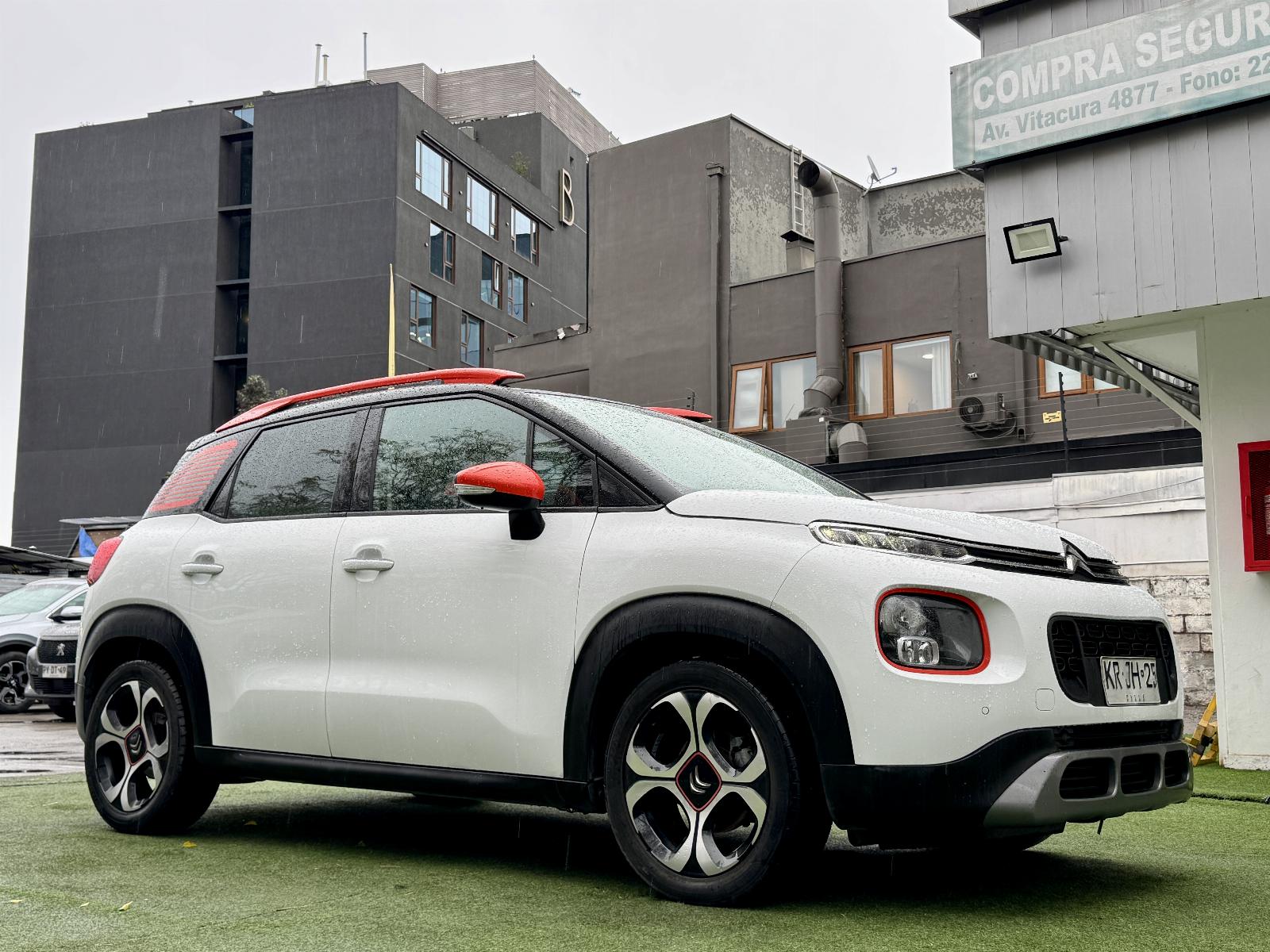 CITROËN C3 AIRCROSS BLUE HDI SHINE 2018 UNICO DUEÑO - FULL MOTOR