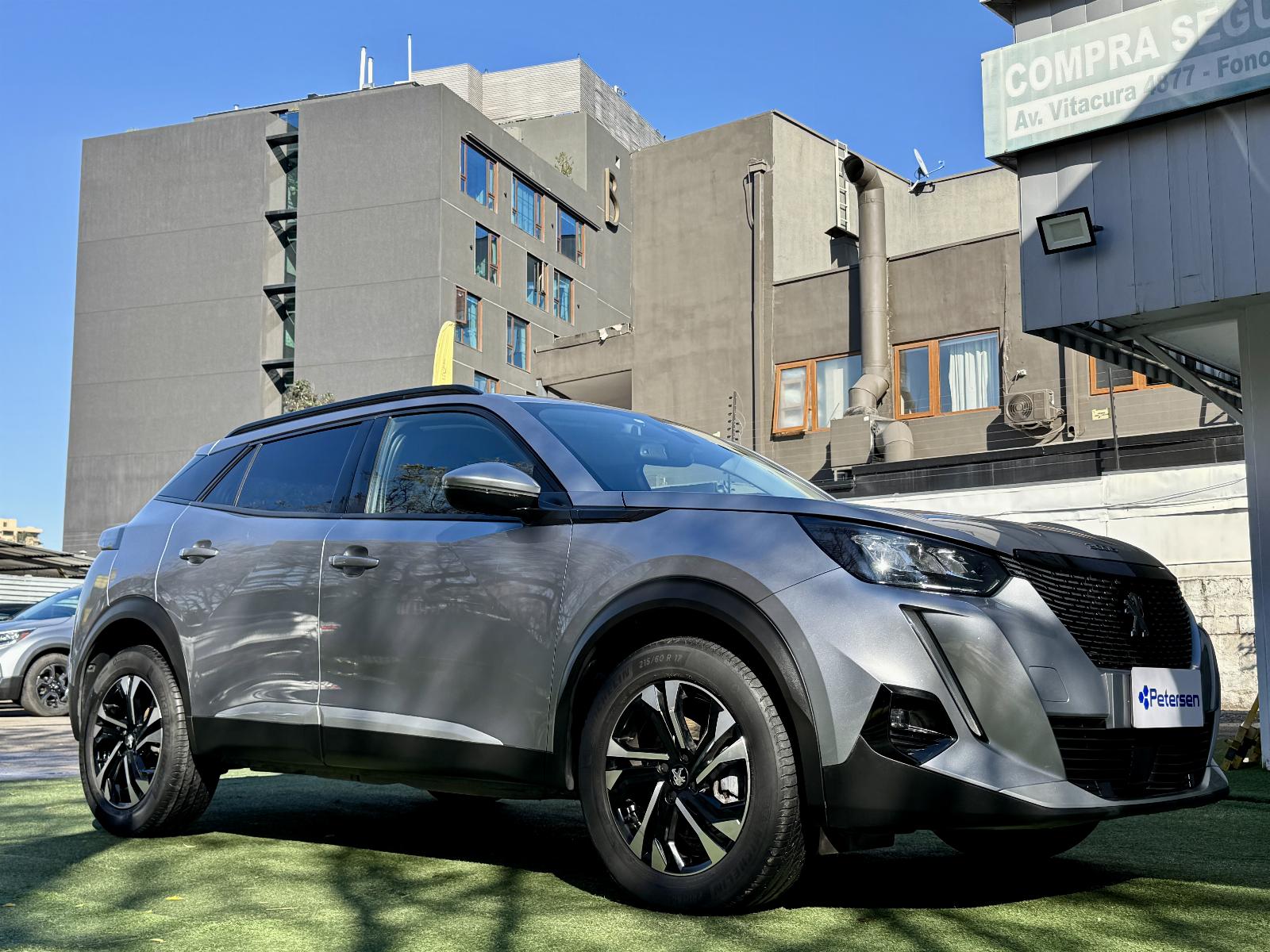 PEUGEOT 2008 ALLURE PACK BLUEHDI 130EAT8 2022 UNICO DUEÑO - FULL MOTOR
