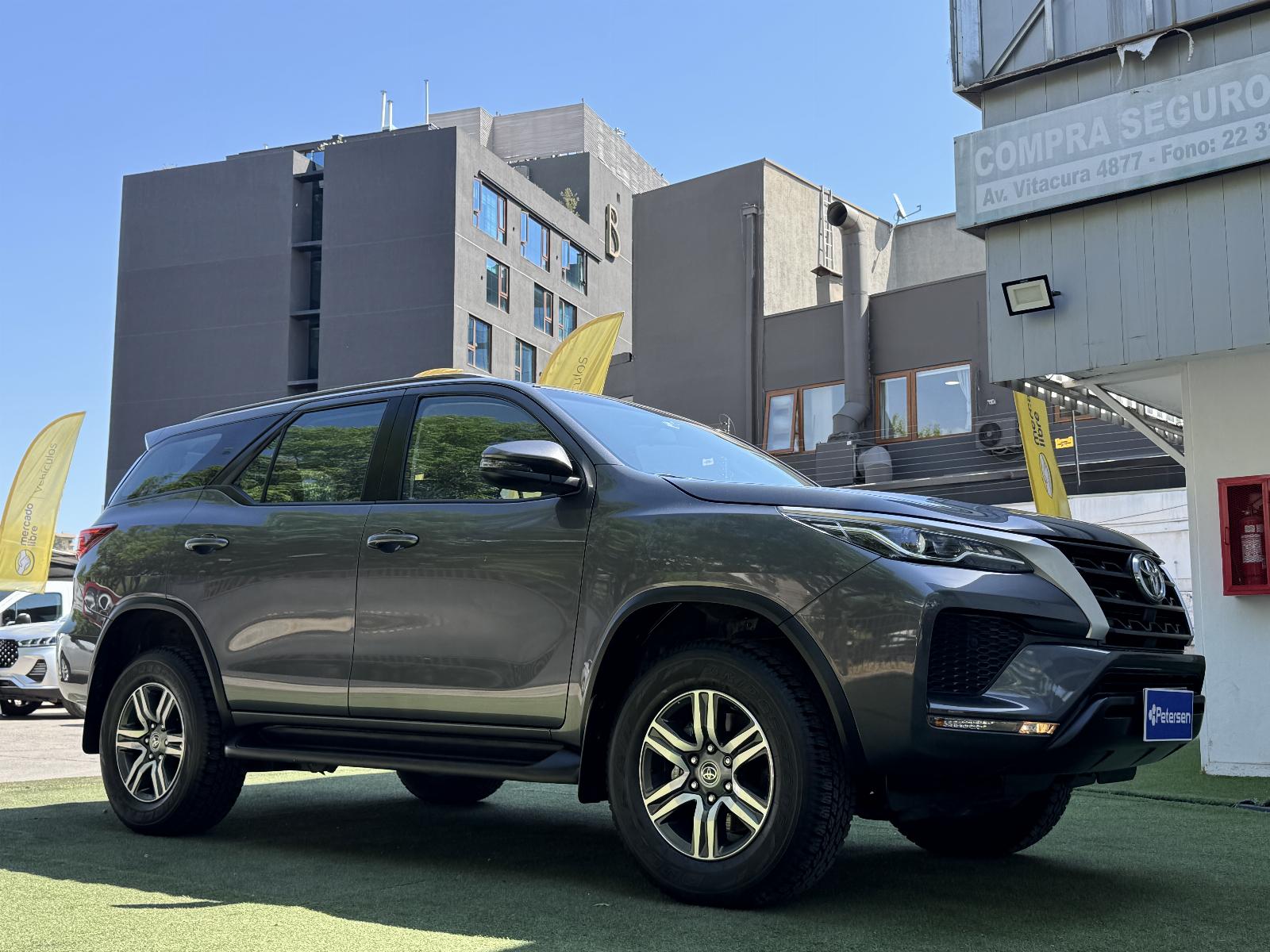 TOYOTA FORTUNER SR5 4X2 2.7L 2023  - 