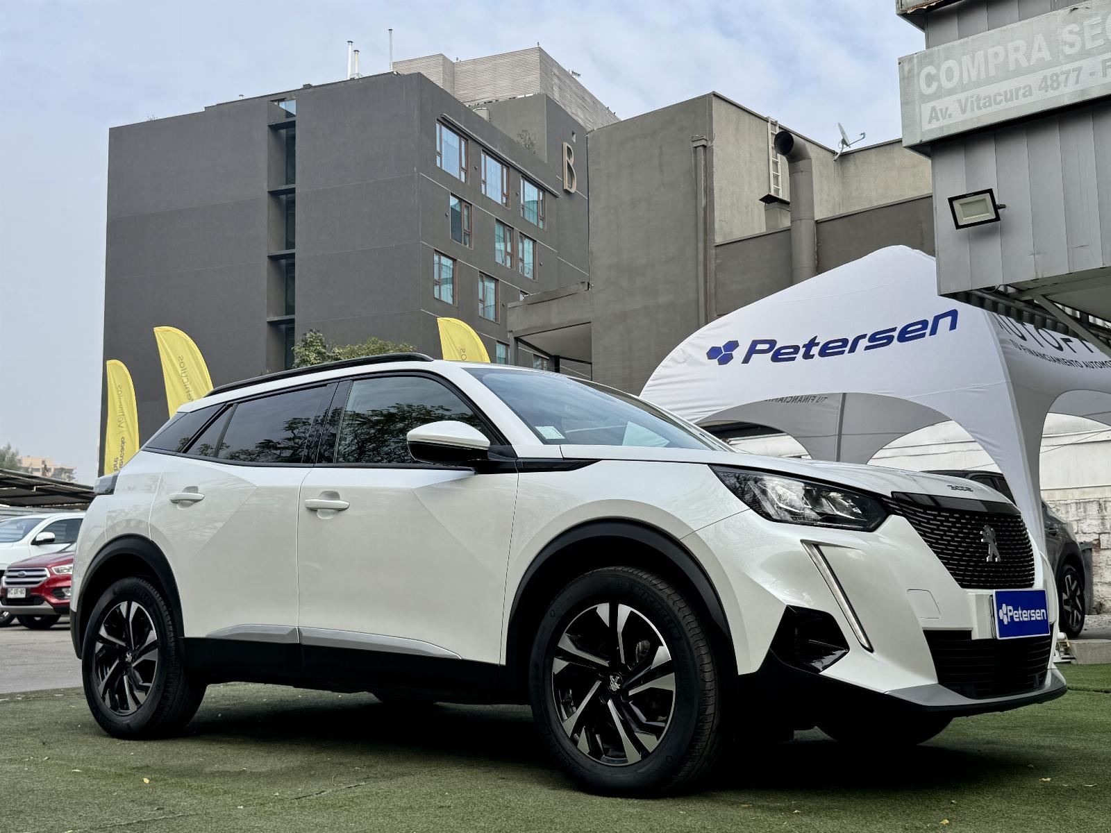 PEUGEOT 2008 ALLURE PACK PURETECH 130 EAT8 2022 UNICO DUEÑO - FULL MOTOR