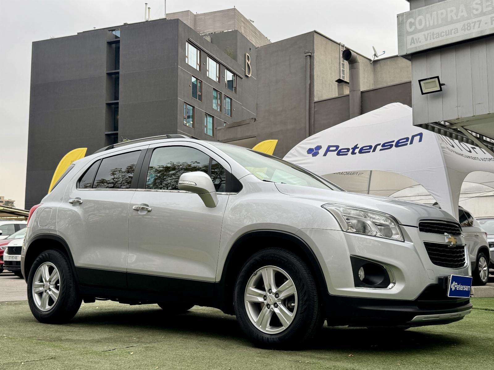 CHEVROLET TRACKER 1.8 FWD E5 LT MT 2015 UNICO DUEÑO - FULL MOTOR