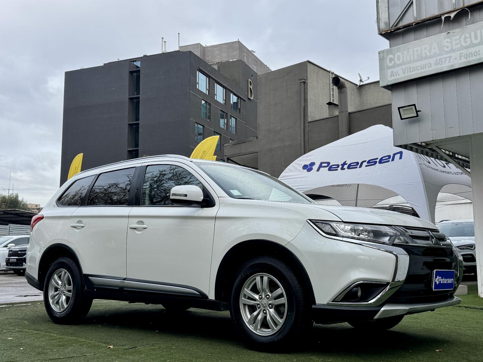 MITSUBISHI OUTLANDER 4X2 2019 - FULL MOTOR