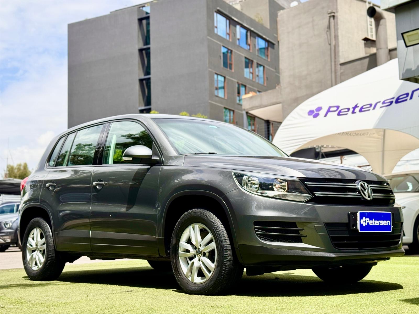 VOLKSWAGEN TIGUAN TREND FUN TSI 4X2 2016 UNICO DUE&Ntilde;O - FULL MOTOR