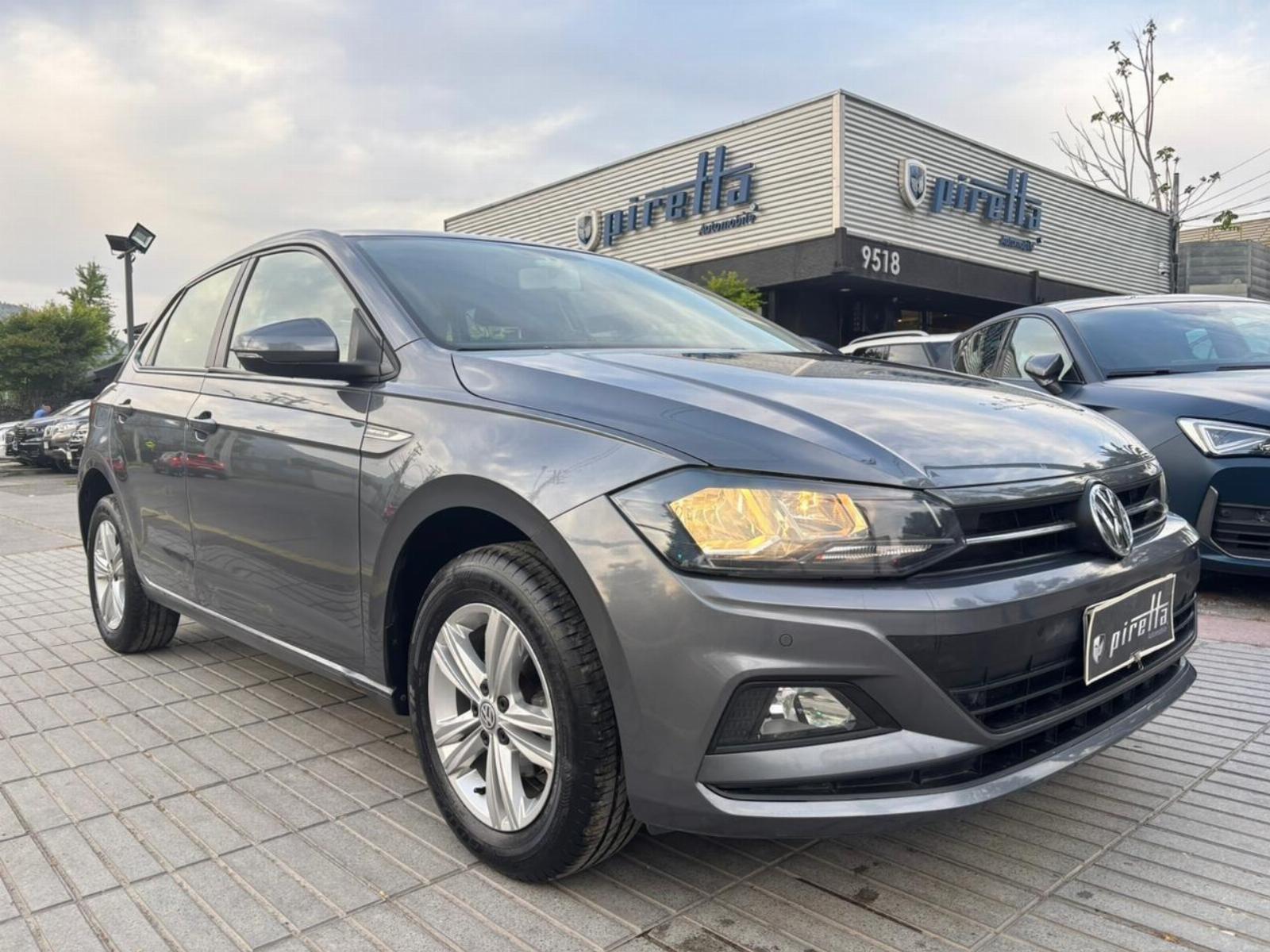 VOLKSWAGEN POLO 1.6 110 CV COMFORTLINE 2019 ÚNICA DUEÑA - FULL MOTOR