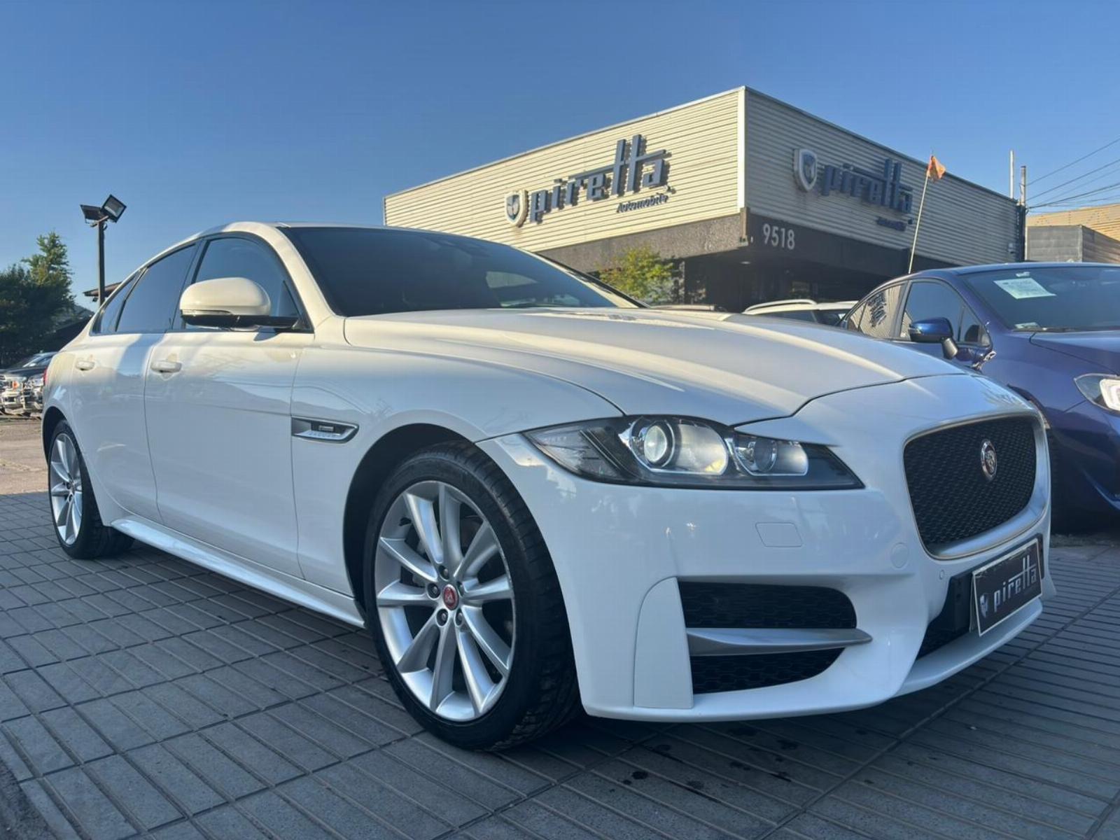 JAGUAR XF 2.0 R-SPORT 2016 ÚNICO DUEÑO - FULL MOTOR