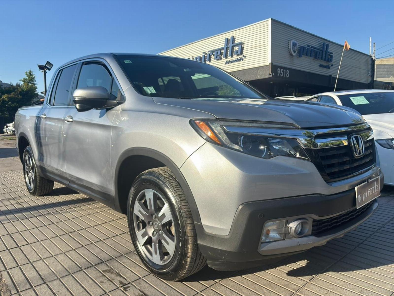 HONDA RIDGELINE 3.5 RTL AUTO 4WD 2019 MANTENCIONES AL DIA, IMPECABLE - FULL MOTOR