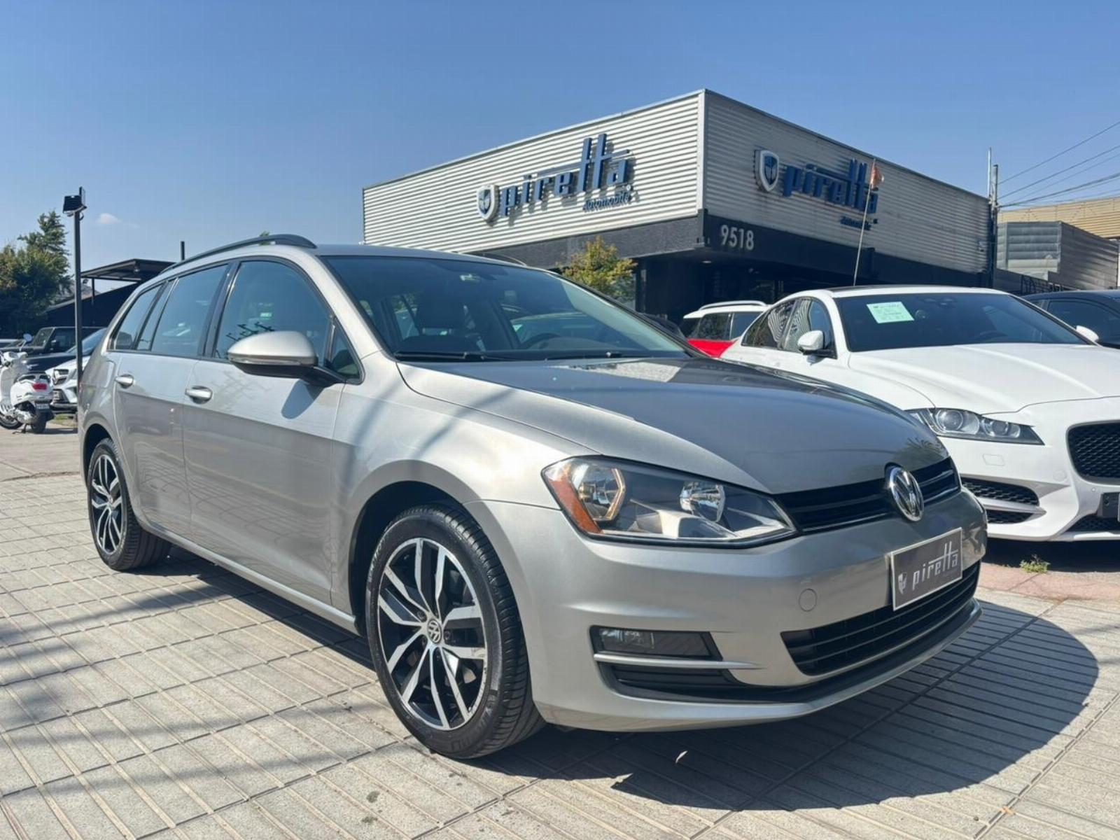 VOLKSWAGEN GOLF VARIANT TDI 2.0 AUT 2017 MANTENCIONES AL DIA, IMPECABLE - FULL MOTOR