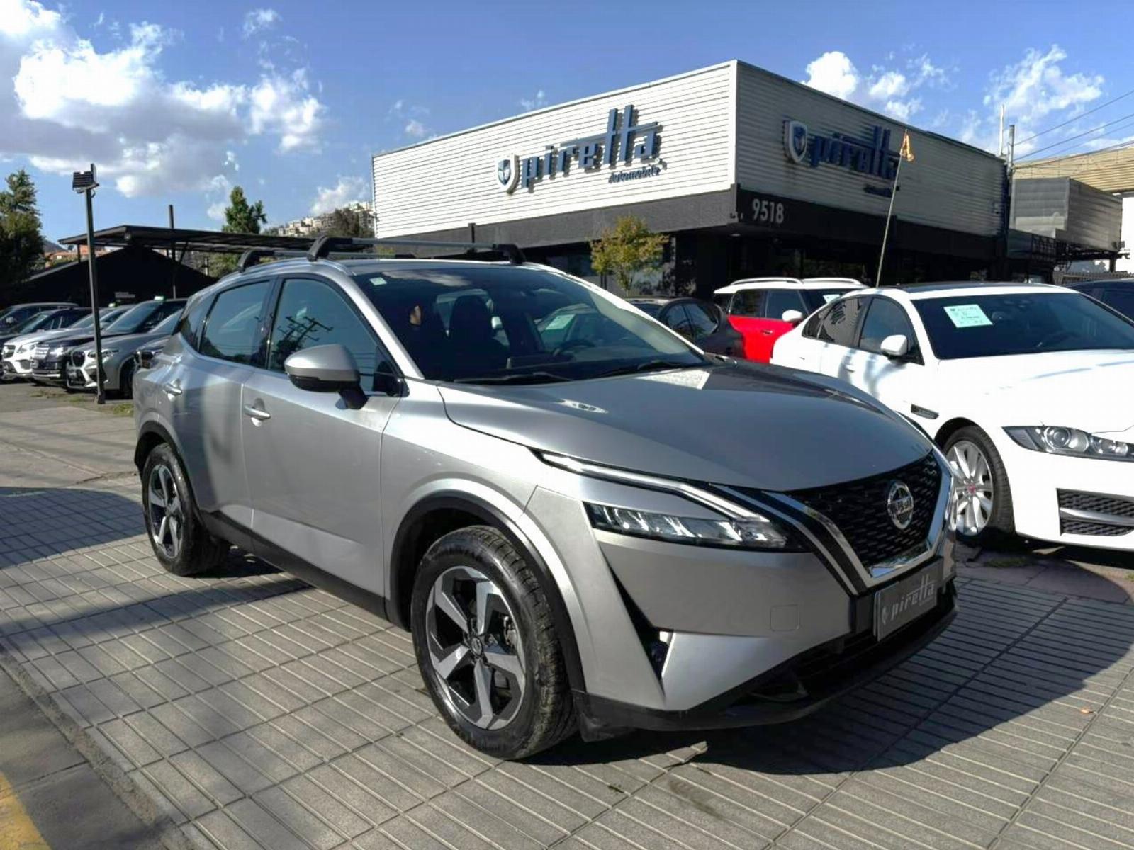 NISSAN QASHQAI SENSE MT 2WD 2023 ÚNICO DUEÑO - FULL MOTOR