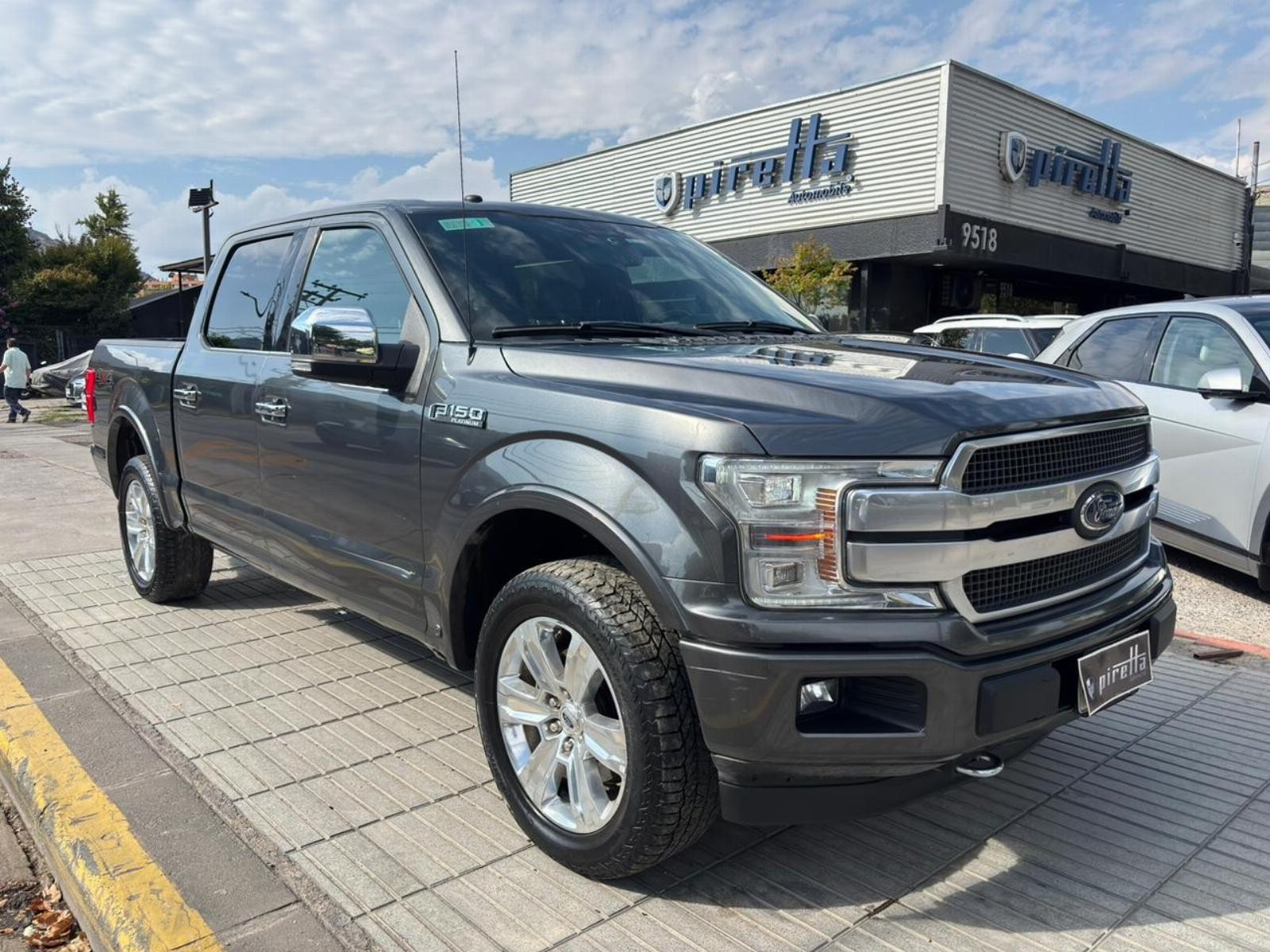 FORD F-150 3.5 PLATINUM AUTO ECOBOOST 4WD 2021 UN DUEÑO, MANTENCIONES EN LA MARCA - FULL MOTOR