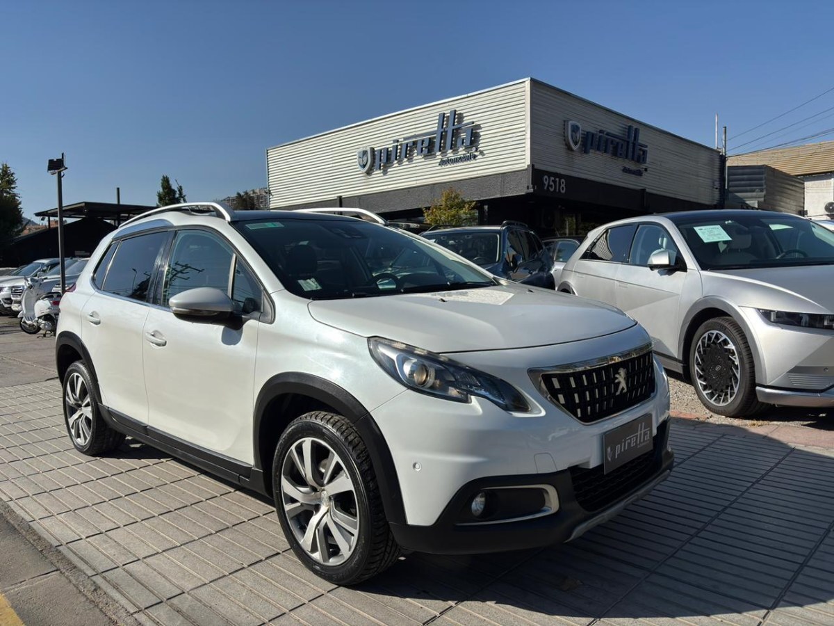 PEUGEOT 2008 1.2 Puretech 110 HP Auto Allure Pack 2018 MANTENCIONES AL DIA, IMPECABLE - FULL MOTOR