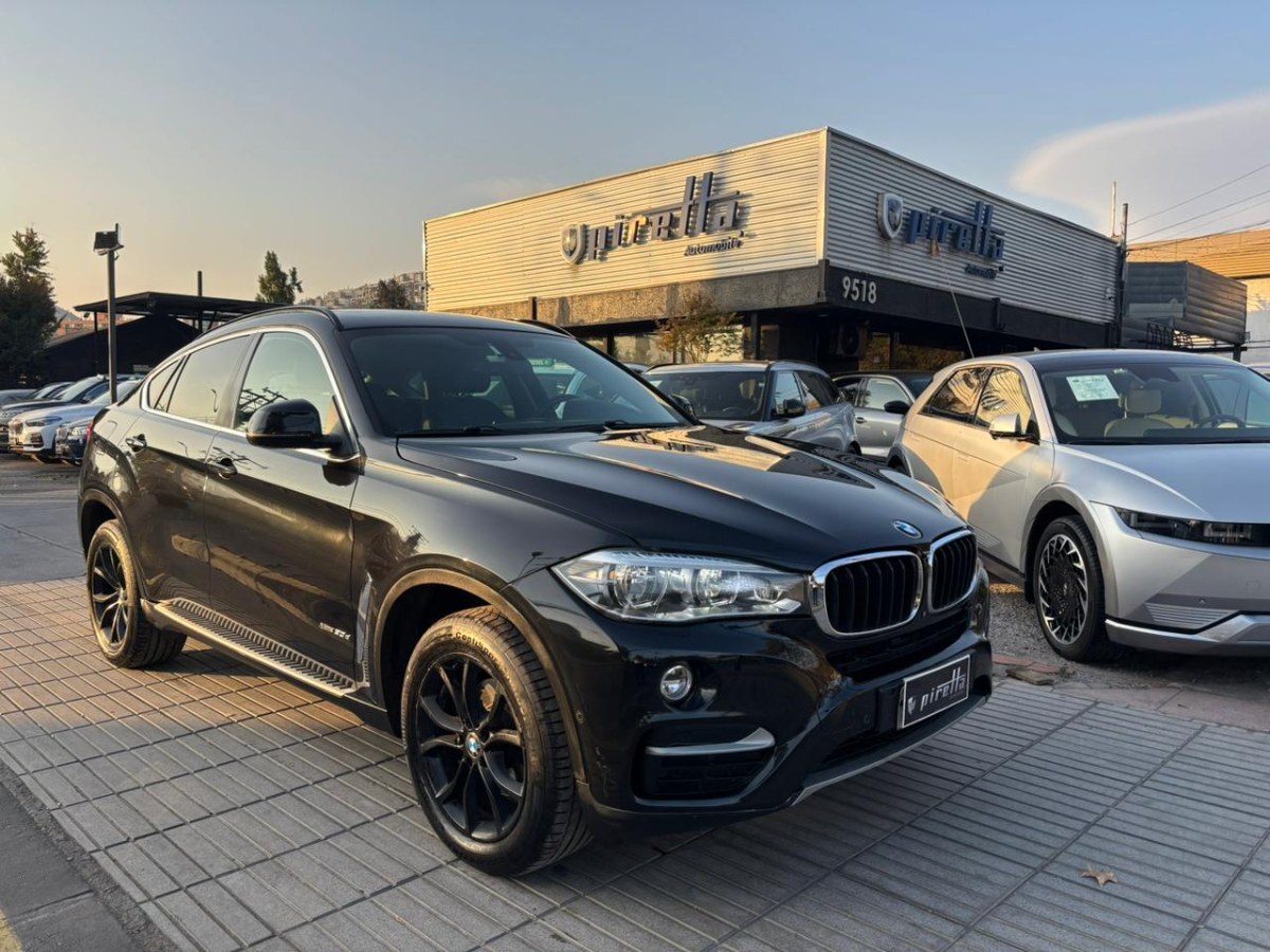 BMW X6 XDRIVE30D 2017 MANTENCIONES AL DIA, IMPECABLE - FULL MOTOR