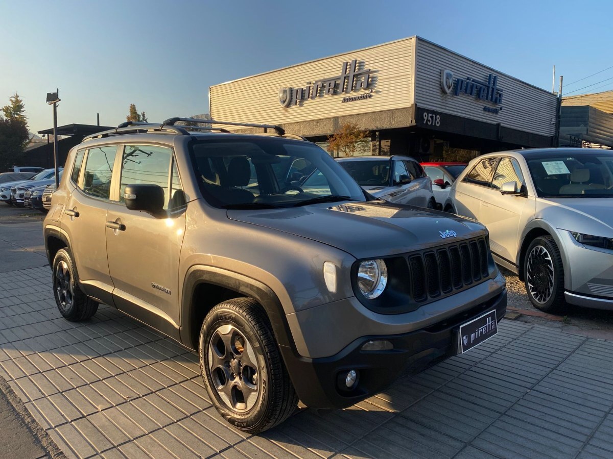 JEEP RENEGADE SPORT1.8 2020 EXCELENTE ESTADO - FULL MOTOR