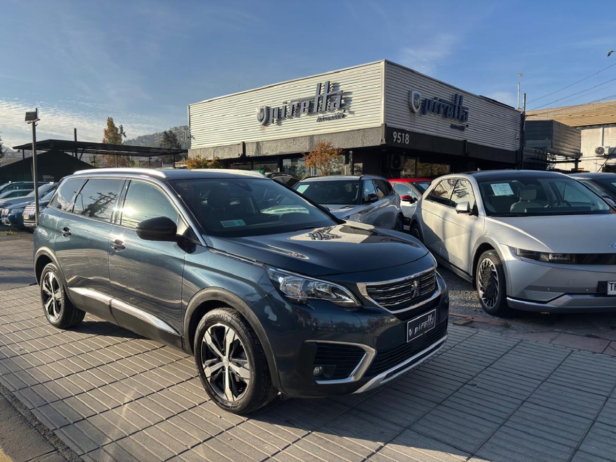 PEUGEOT 5008 1.6 THP 165 AT ALLURE 2018 MANTENCIONES EN LA MARCA - FULL MOTOR
