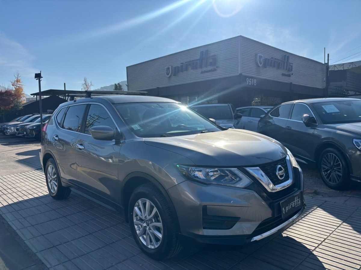 NISSAN X-TRAIL 2.5 SENSE 4X2 2ROW CVT AT 5P. 2020 UN DUEÑO, MANTENCIONES EN LA MARCA - FULL MOTOR