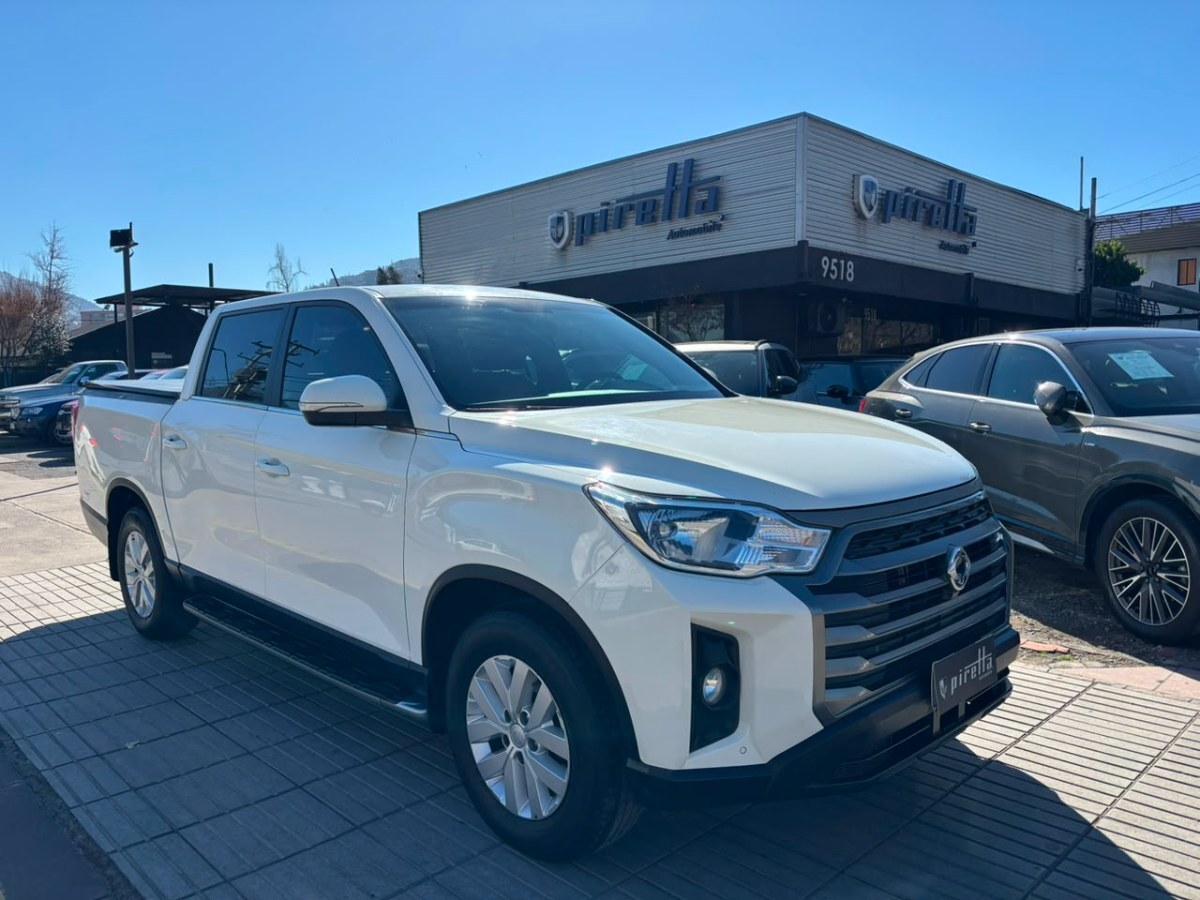 SSANGYONG MUSSO GRAND 2.2 GRAND GLX TD DIESEL 4WD MT6 4P. 2023 UN DUEÑO, EXCELENTE ESTADO. - FULL MOTOR