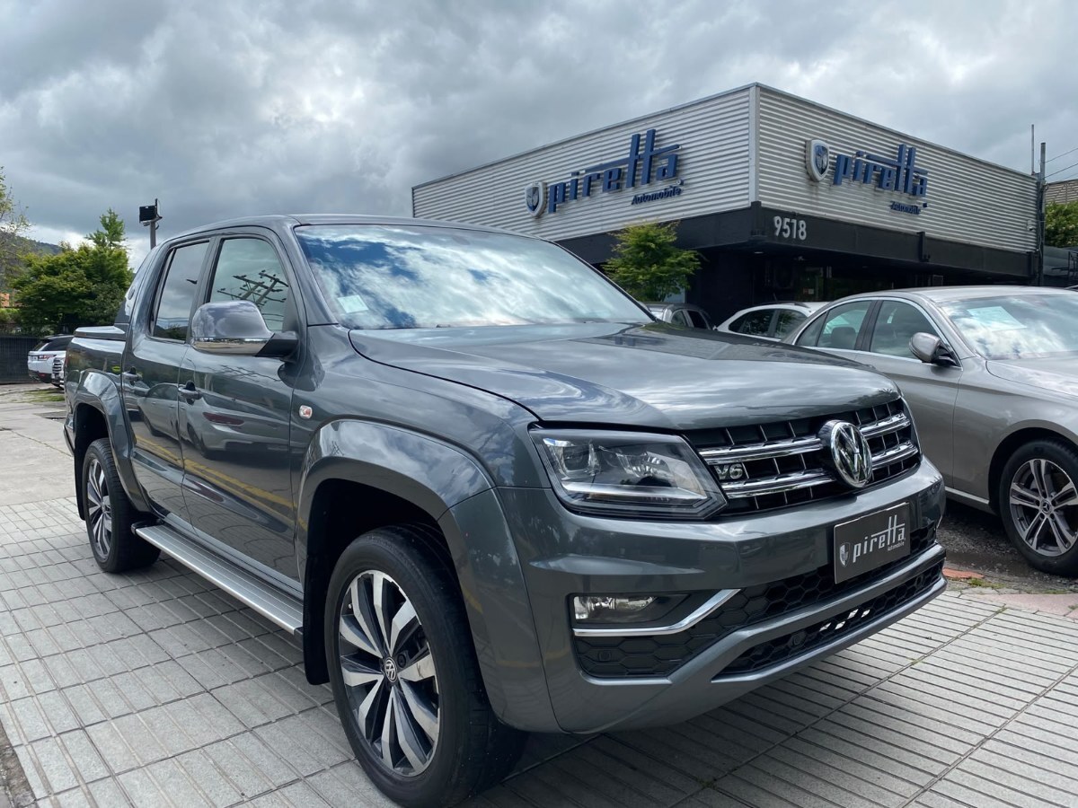 VOLKSWAGEN AMAROK V6 4X4 3.0 AUT 2023 UN DUEÑO, MANTENCIONES EN LA MARCA - FULL MOTOR