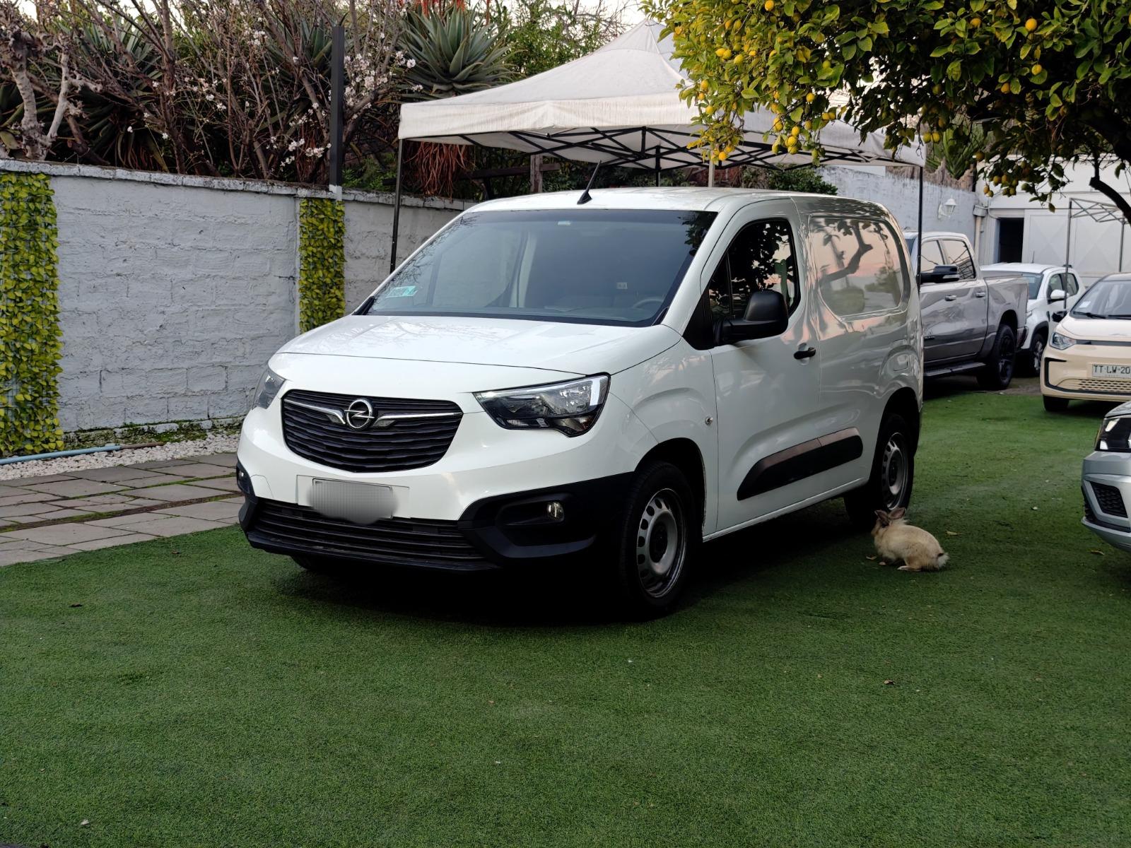 OPEL COMBO HDI 1.6 2022 Como nueva!! - 