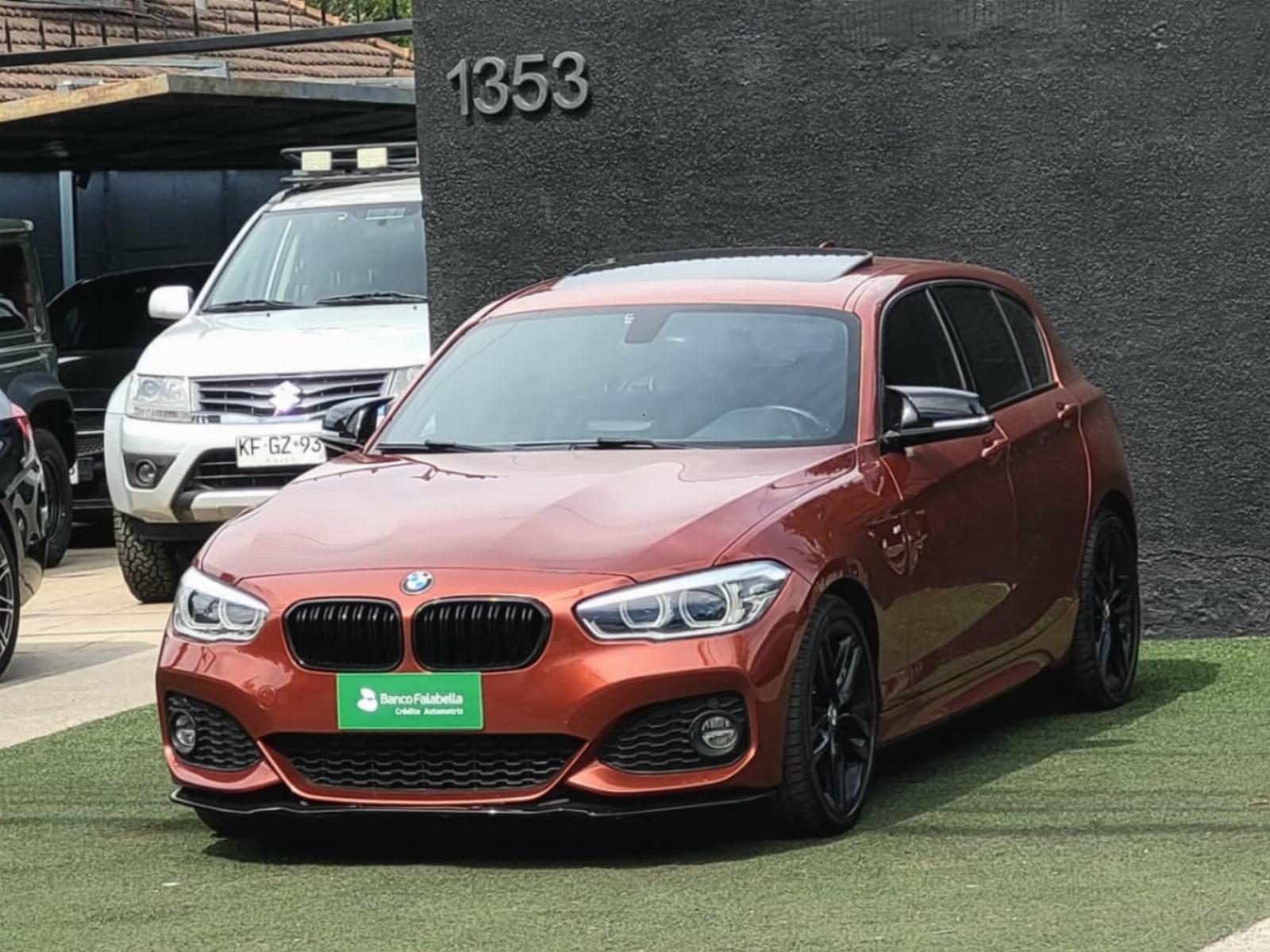 BMW 120I HB 2.0 AUT 2019 realmente impecable - FULL MOTOR