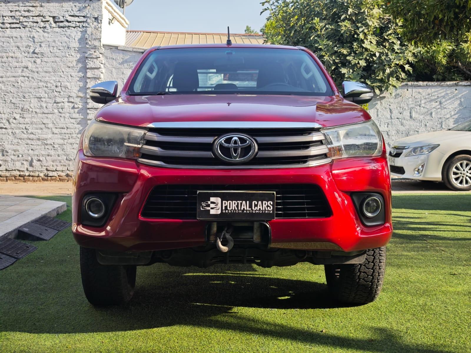 TOYOTA HILUX TDI 2.4D 4X4 2016 IMPECABLE - FULL MOTOR