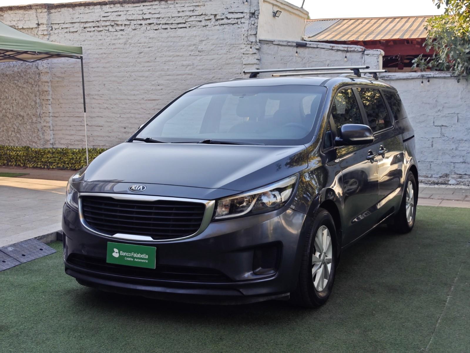 KIA GRAND CARNIVAL LX 3.3 AUT 2015 EXQUISITO - FULL MOTOR