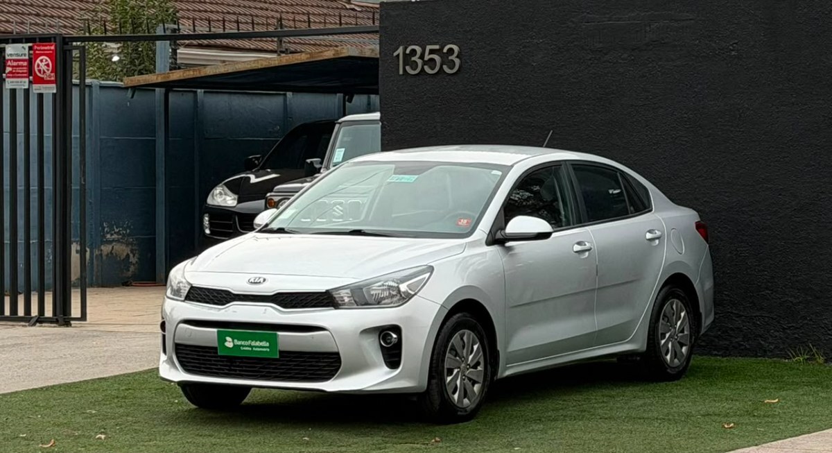 KIA RÍO 4 LX 2019 Buen estado - FULL MOTOR