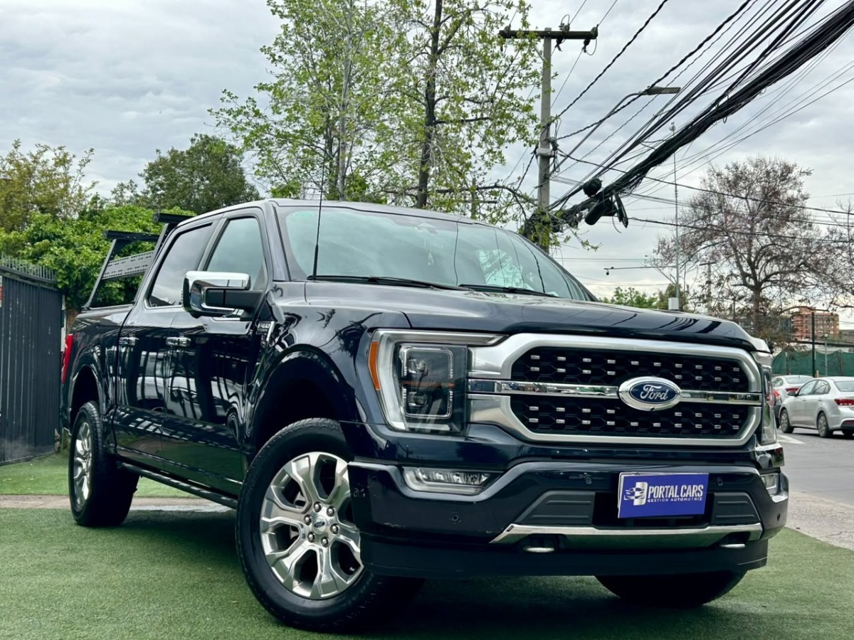 FORD F-150 PLATINUM 4X4 3.5 2024 IMPECABLE - FULL MOTOR