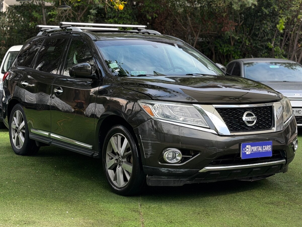 NISSAN PATHFINDER EXCLUSIVE 4X4 3.5 AUT 2016 En muy buen estado! - FULL MOTOR