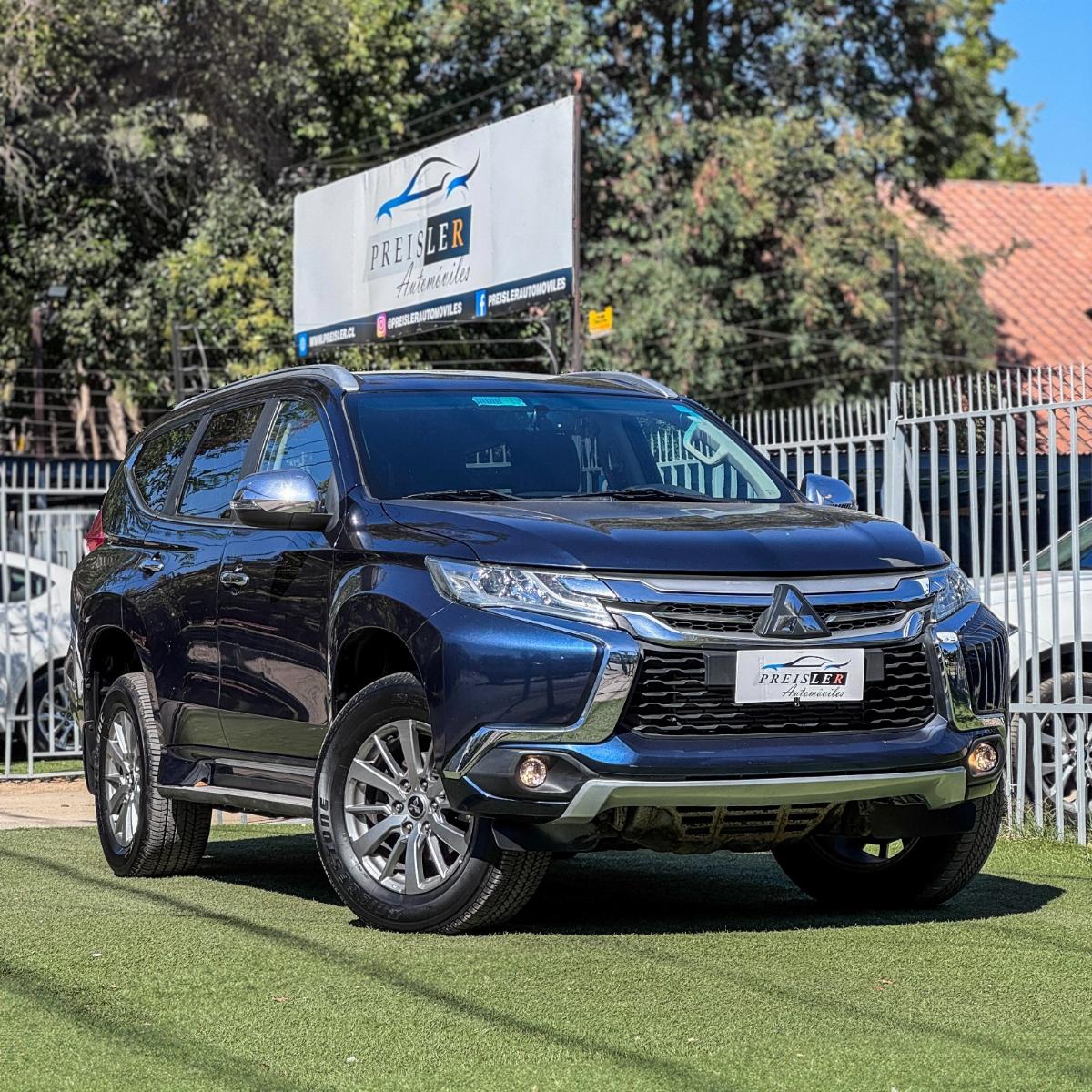 MITSUBISHI MONTERO SPORT DIESEL 4X4 AT 2018 EXCELENTE ESTADO - 
