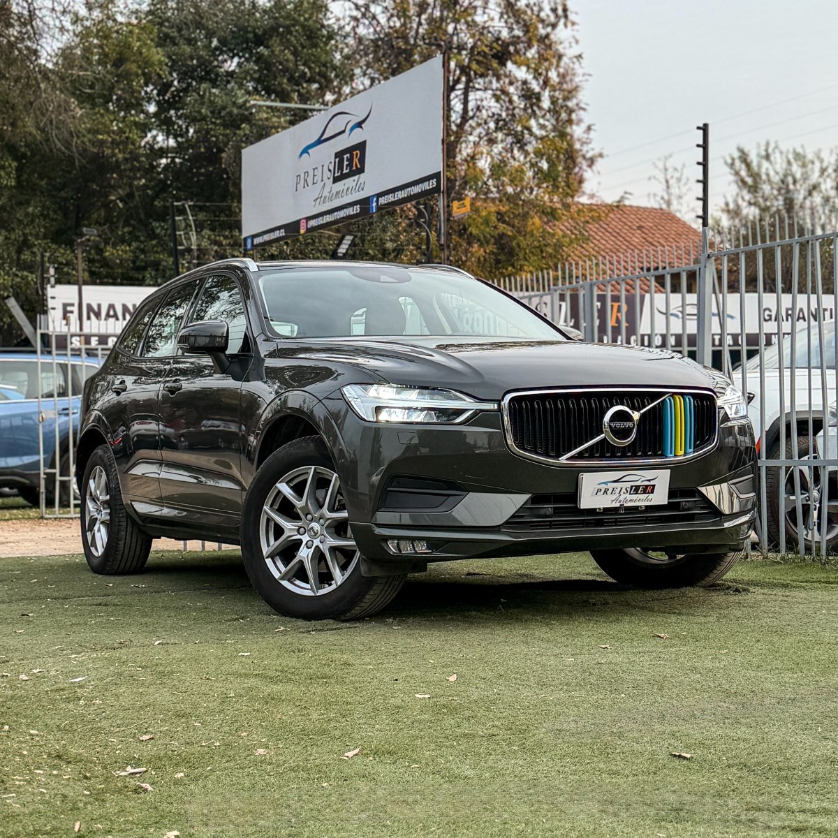 VOLVO XC60 T5 MOMENTUM 2019 EXCELENTE ESTADO - FULL MOTOR