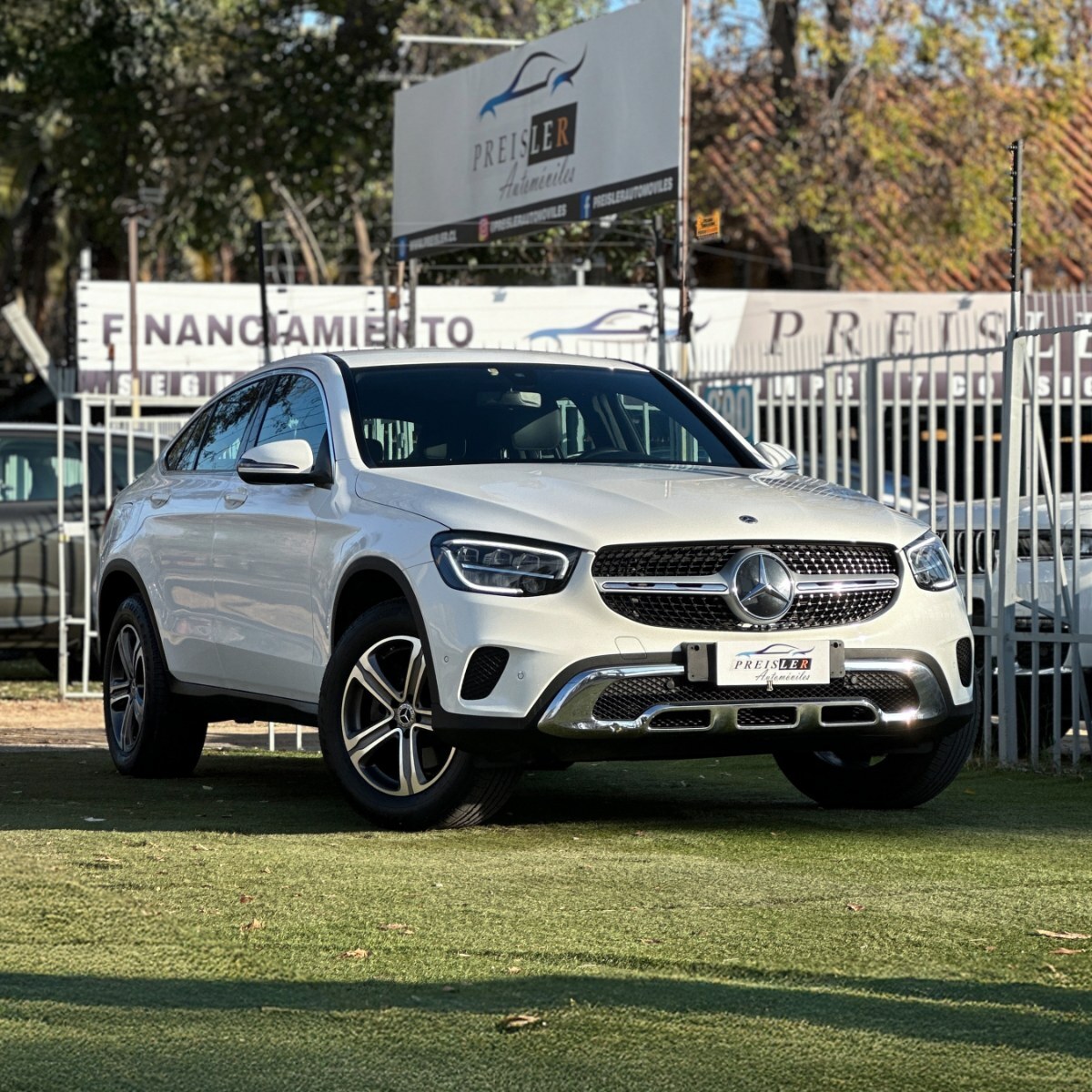 MERCEDES-BENZ GLC 200 COUPE 2.0 2022 EXCELENTE ESTADO, MANTENIMIENTO EN LA MARCA - FULL MOTOR