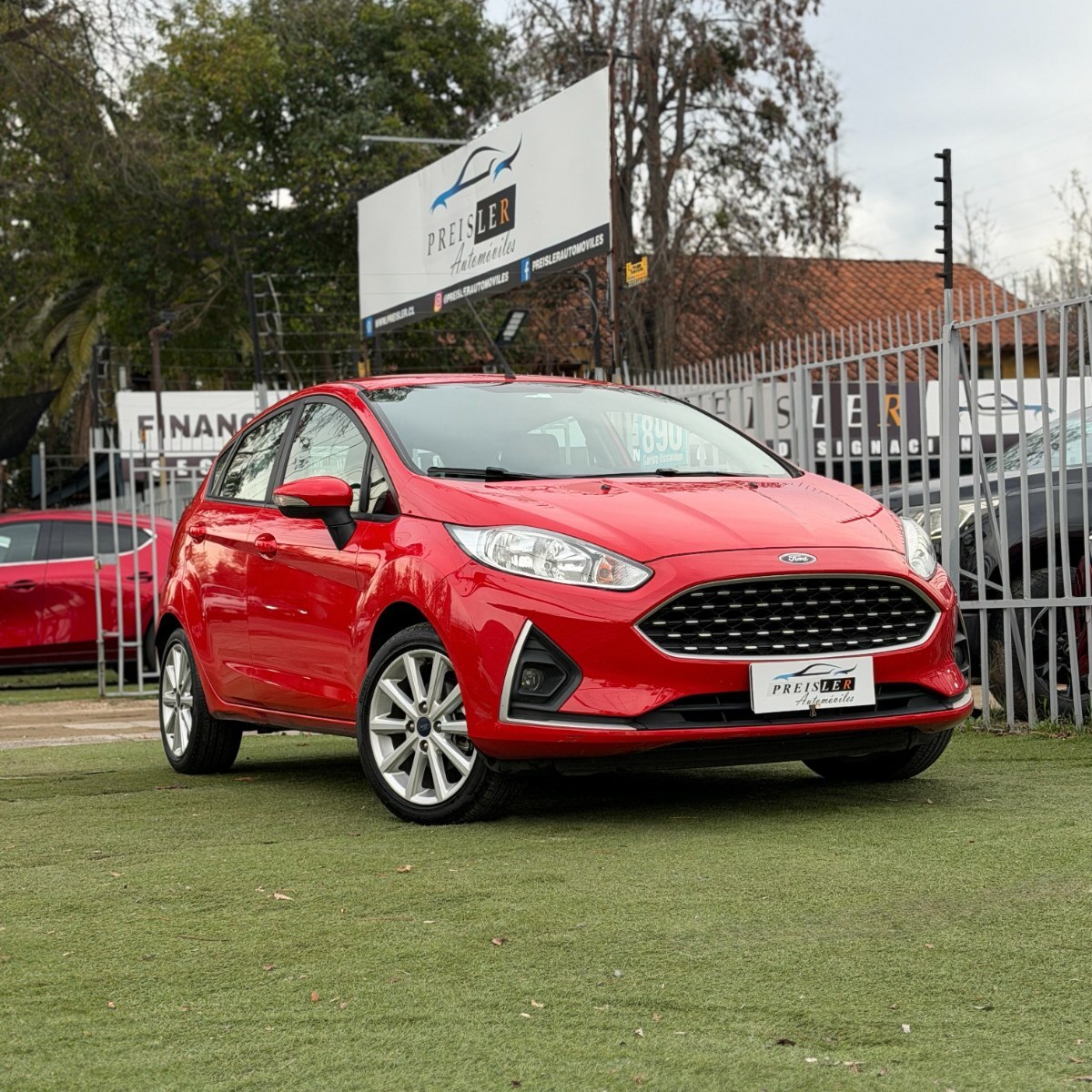 FORD FIESTA 1.6 MECANICO 2019 EXCELENTE ESTADO - FULL MOTOR
