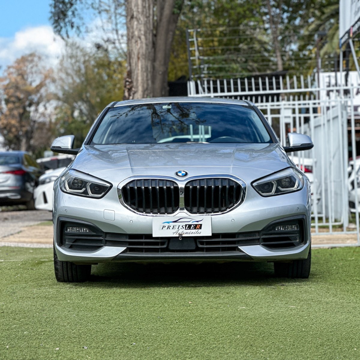 BMW 118 — foto 2 de 27