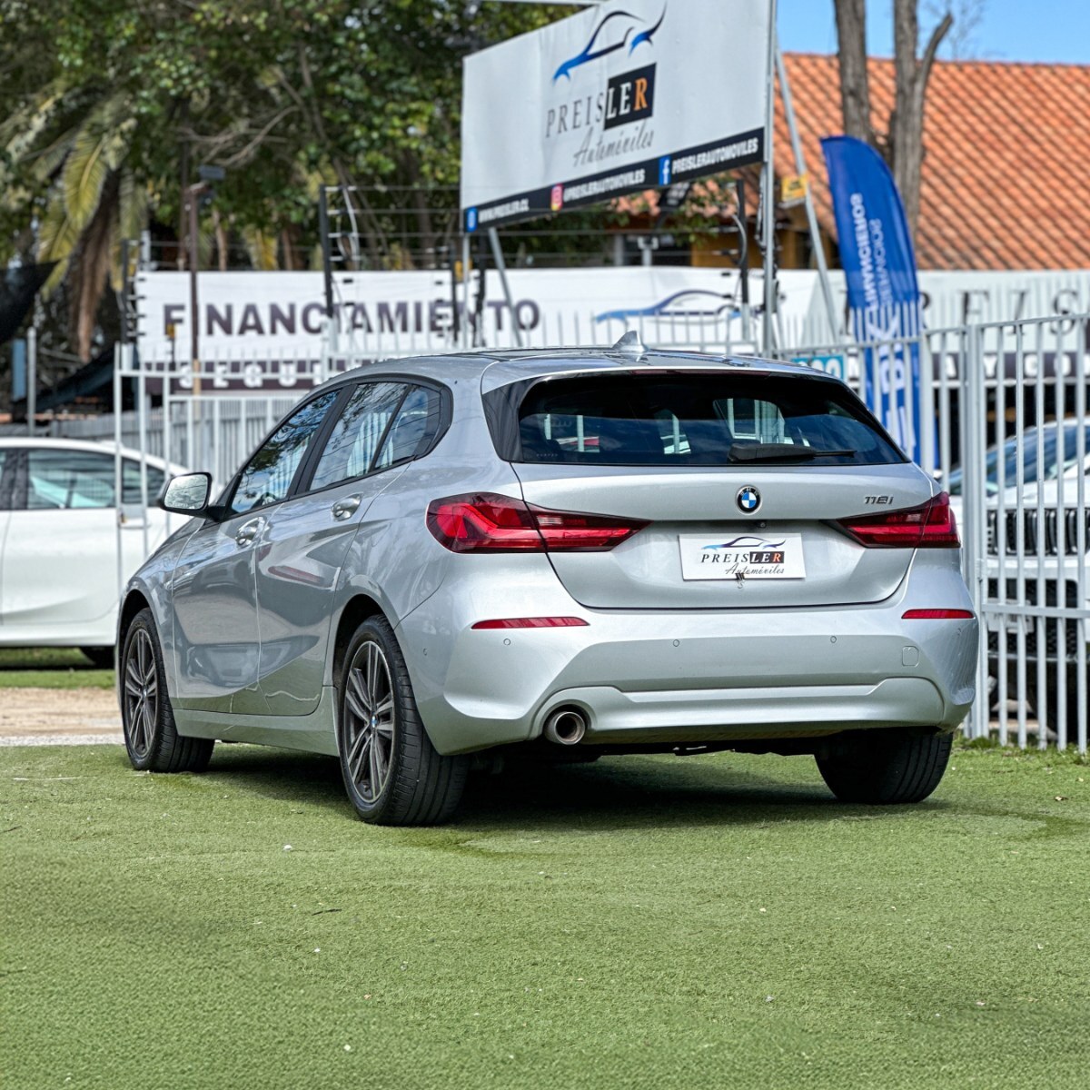 BMW 118 — foto 5 de 27