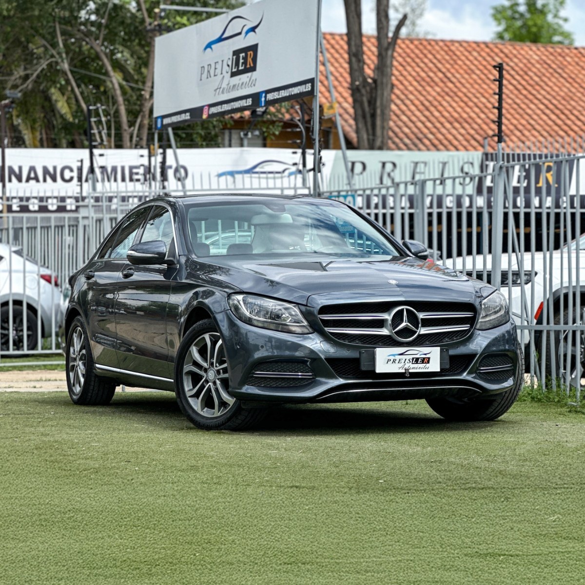 MERCEDES-BENZ C180 SEDAN 2016 EXCELENTE ESTADO - FULL MOTOR