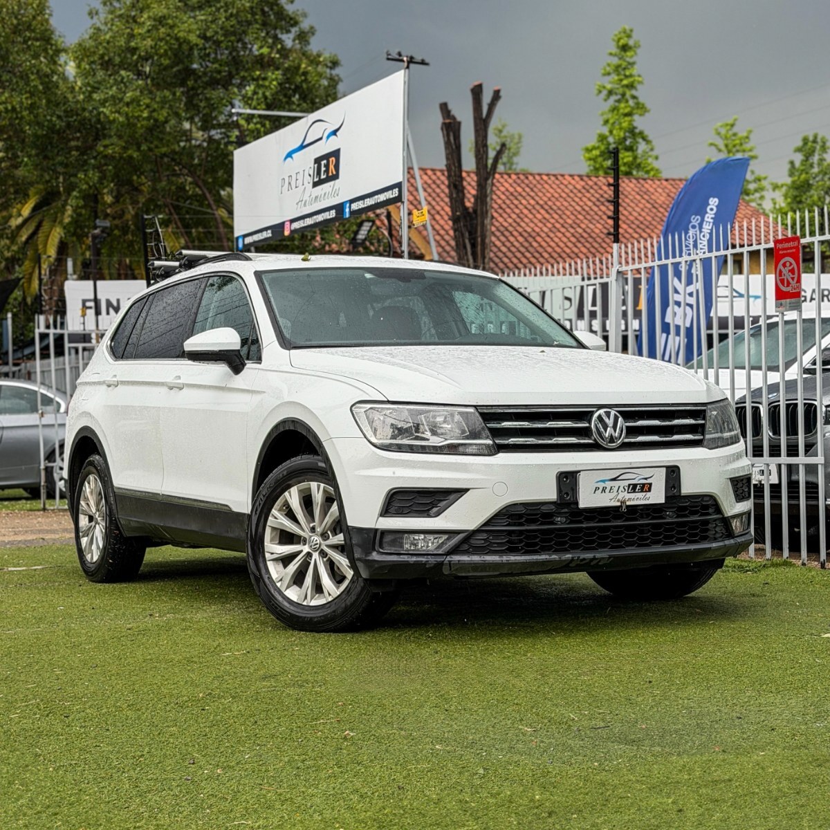 VOLKSWAGEN TIGUAN 1.4 TURBO 7 ASIENTOS 2018 UN DUEÑO MANTENCIONES - FULL MOTOR