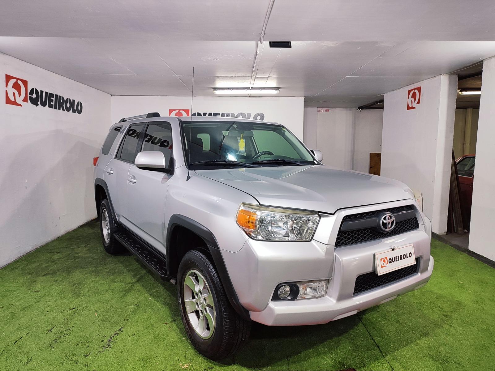 TOYOTA 4 RUNNER SR5 4X2 4.0 AUT 2011 EXCELENTES CONDICIONES - 