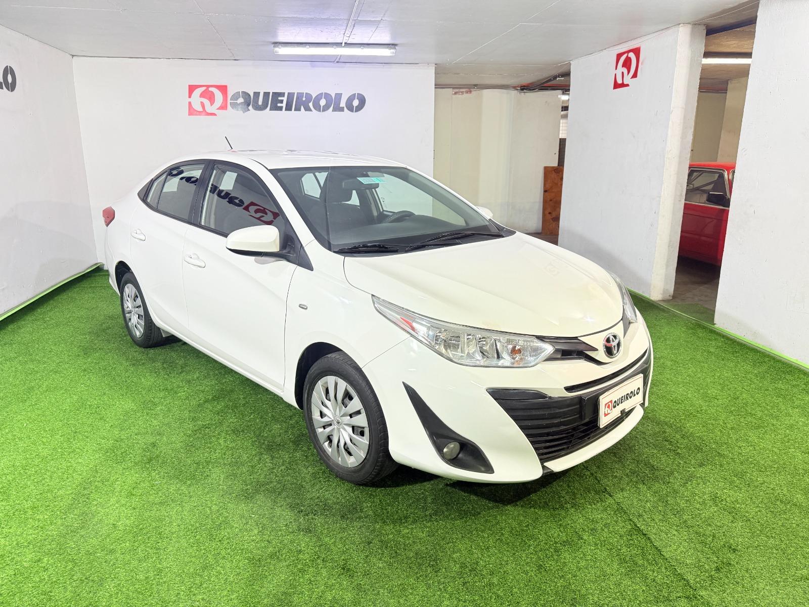 TOYOTA YARIS GLI 1.5 2019 EXCELENTES CONDICIONES - 